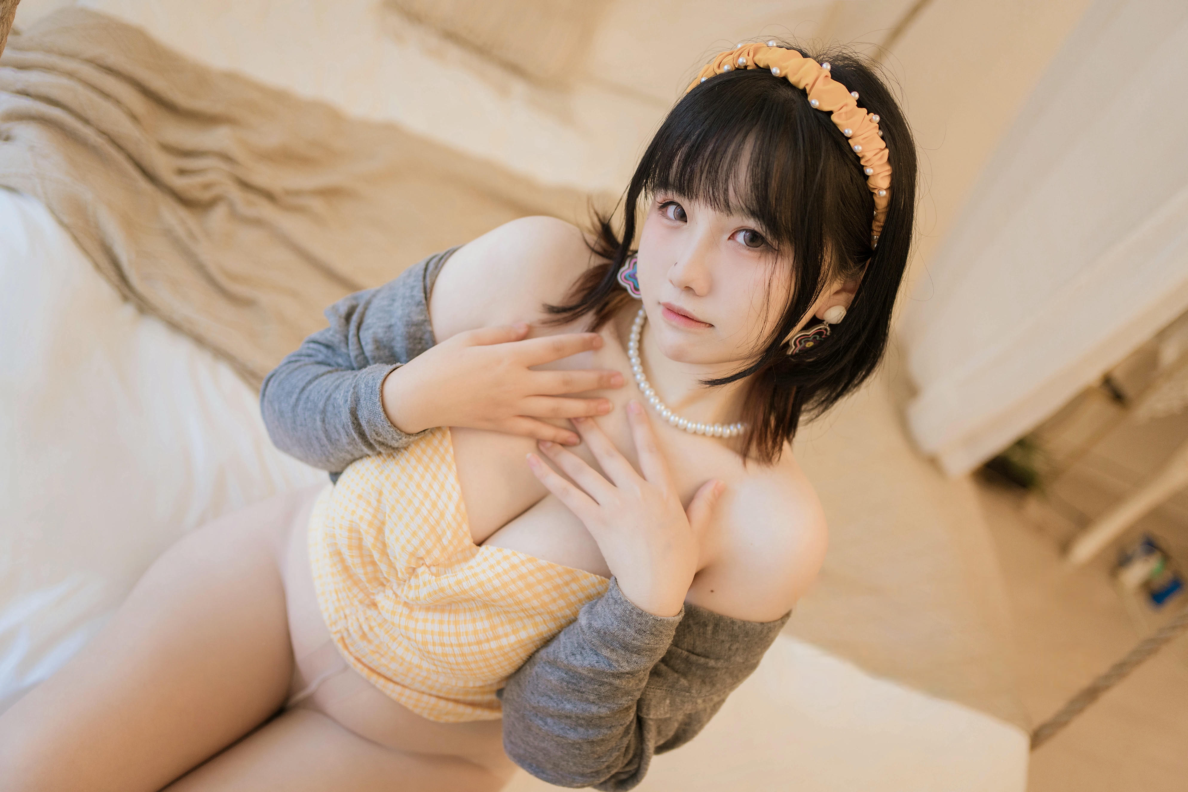 阿半今天很开心 NO.033 黄色抹胸[68P 1V 491M]_第2集