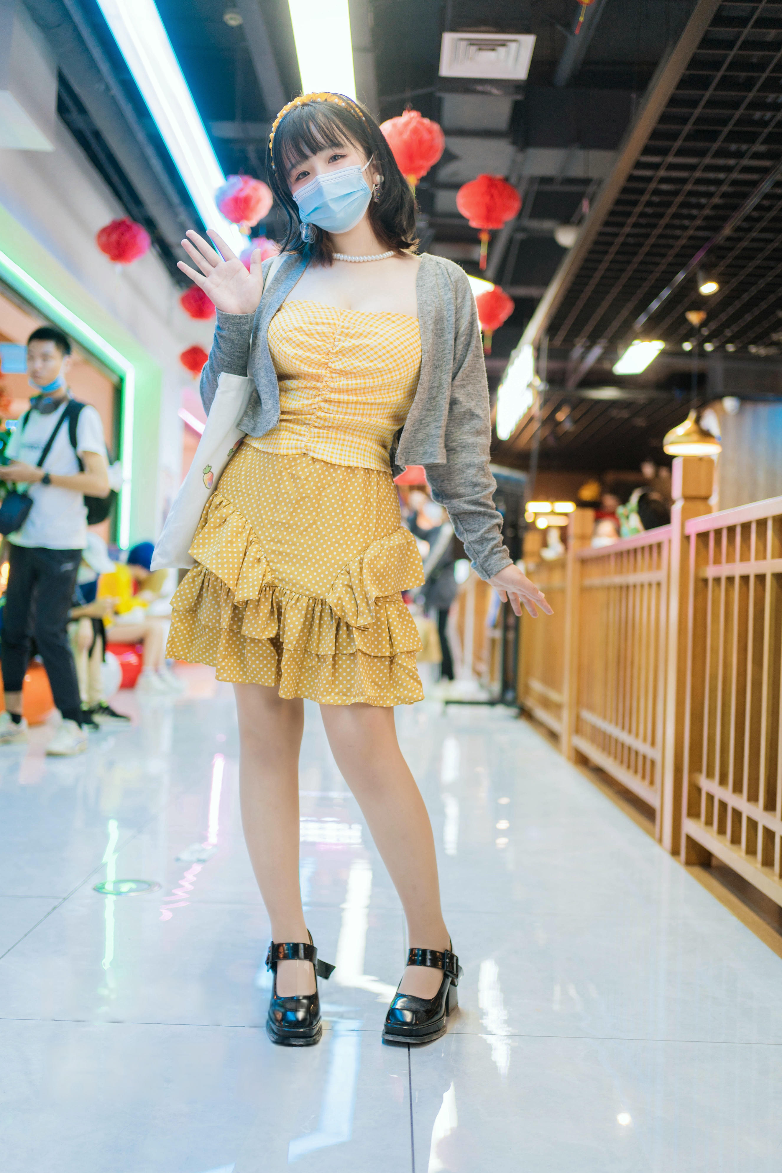 阿半今天很开心 NO.033 黄色抹胸[68P 1V 491M]_第3集