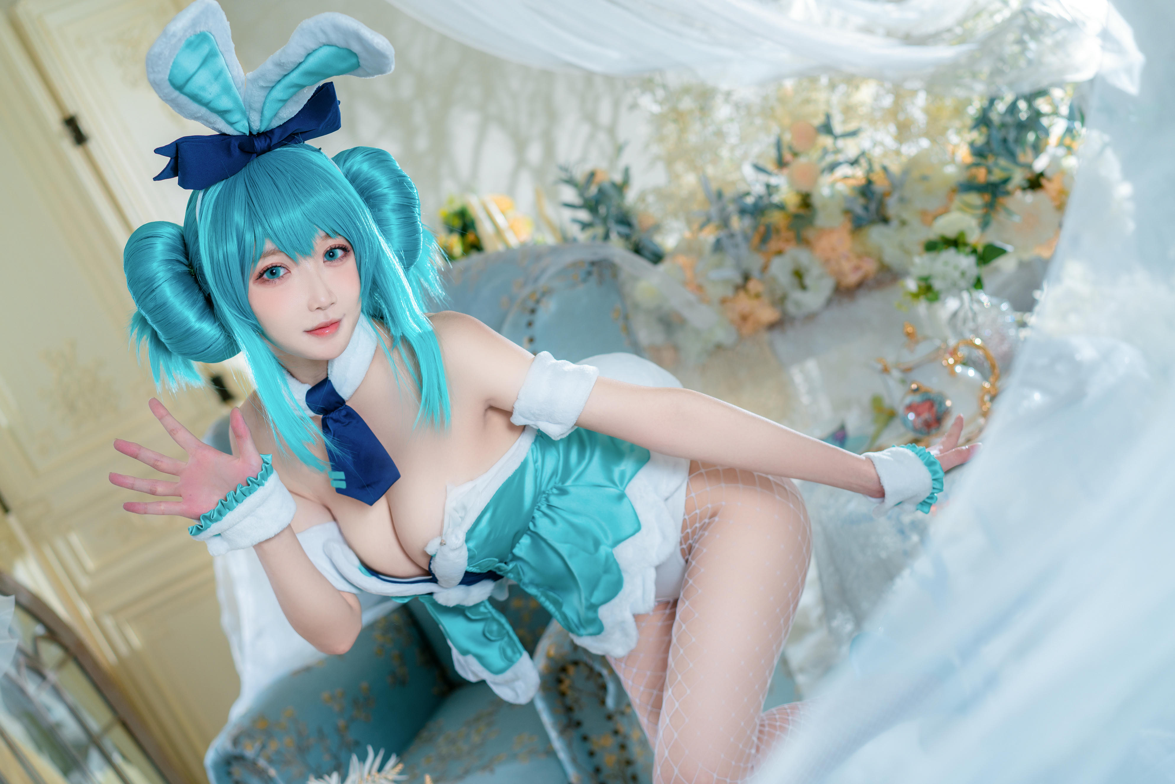 阿包也是兔娘 NO.030 白兔miku [28P-664MB]_第2集
