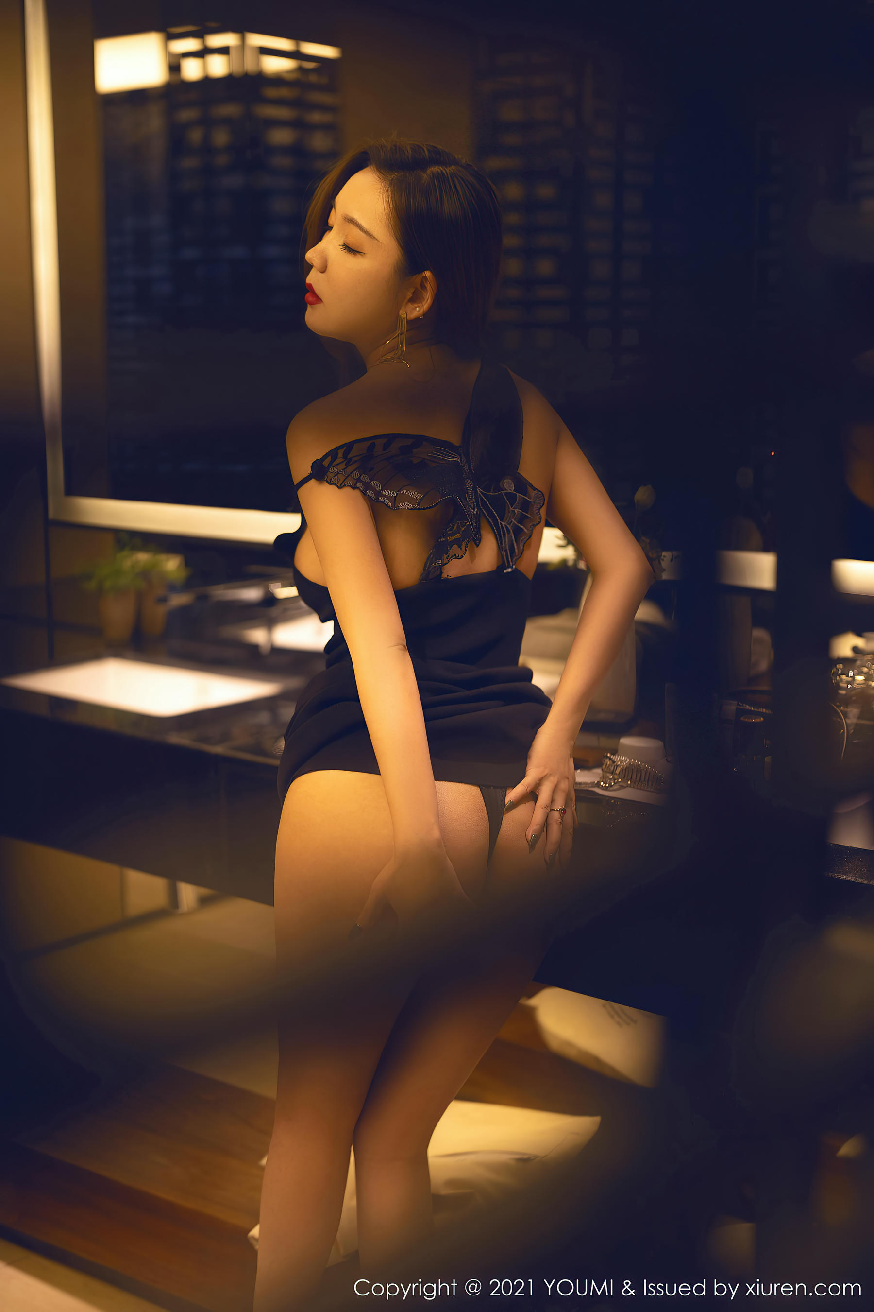 YouMi尤蜜荟 2021.10.28 VOL.710 艾静香[46+1P／417MB]_第1集