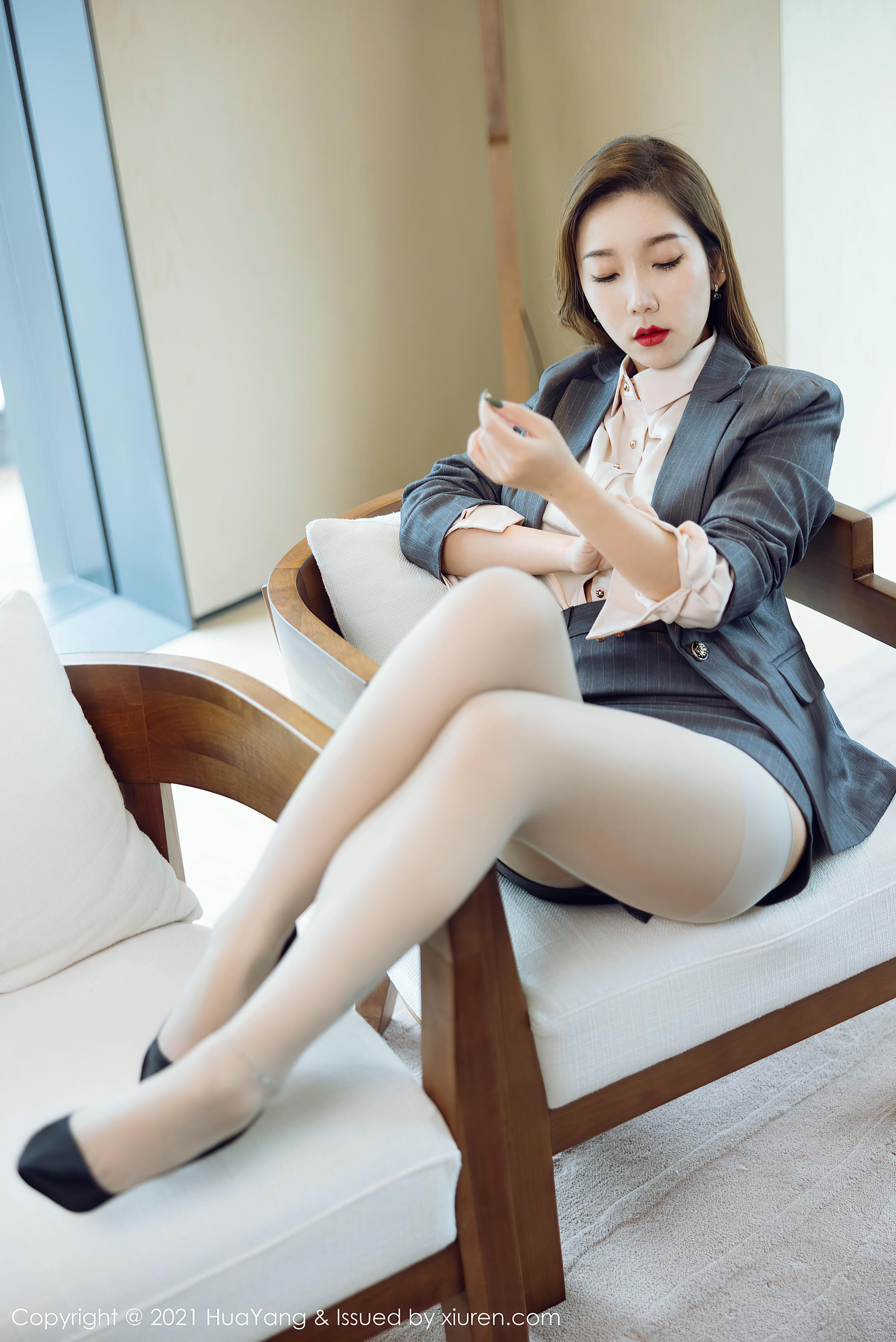 HuaYang花漾 2021.11.29 VOL.470 艾静香[49+1P／472MB]_第1集