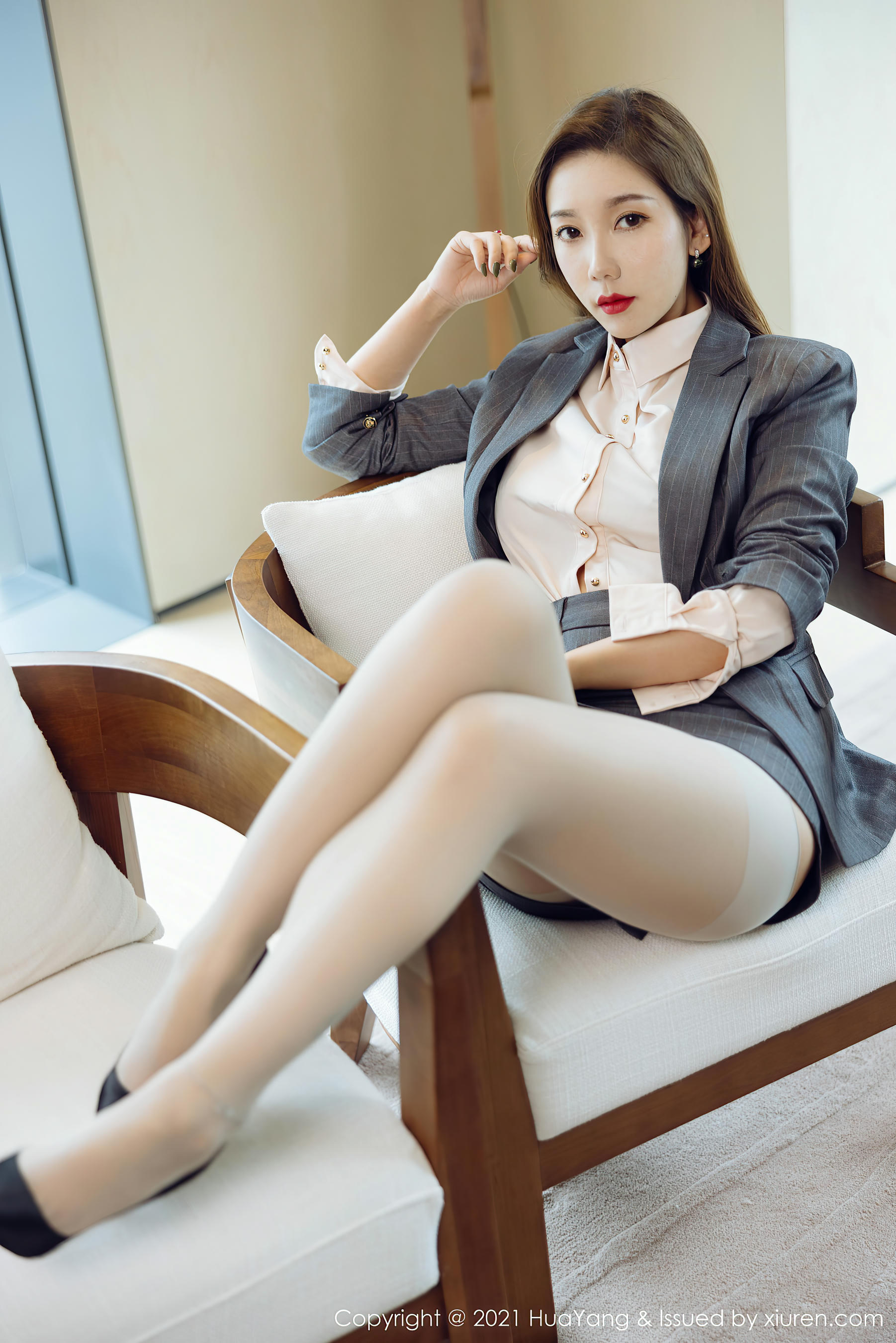HuaYang花漾 2021.11.29 VOL.470 艾静香[49+1P／472MB]_第1集