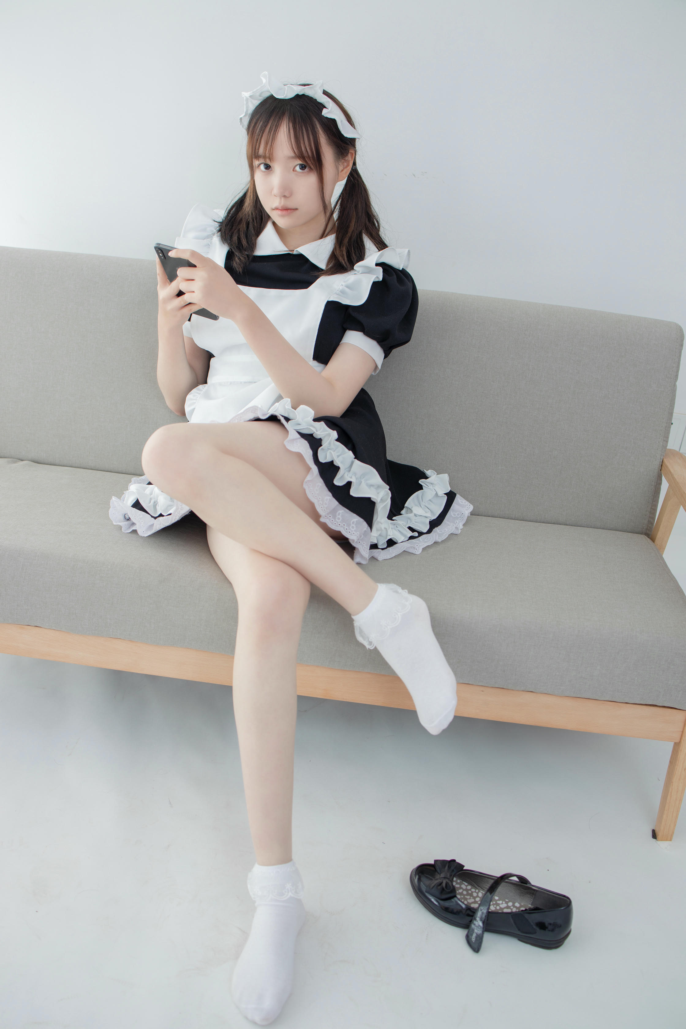 森萝财团 JKFUN-051 Aika 百圆定制2-2 蕾丝花边短袜女仆 [32P+1V-2.06G]_第2集