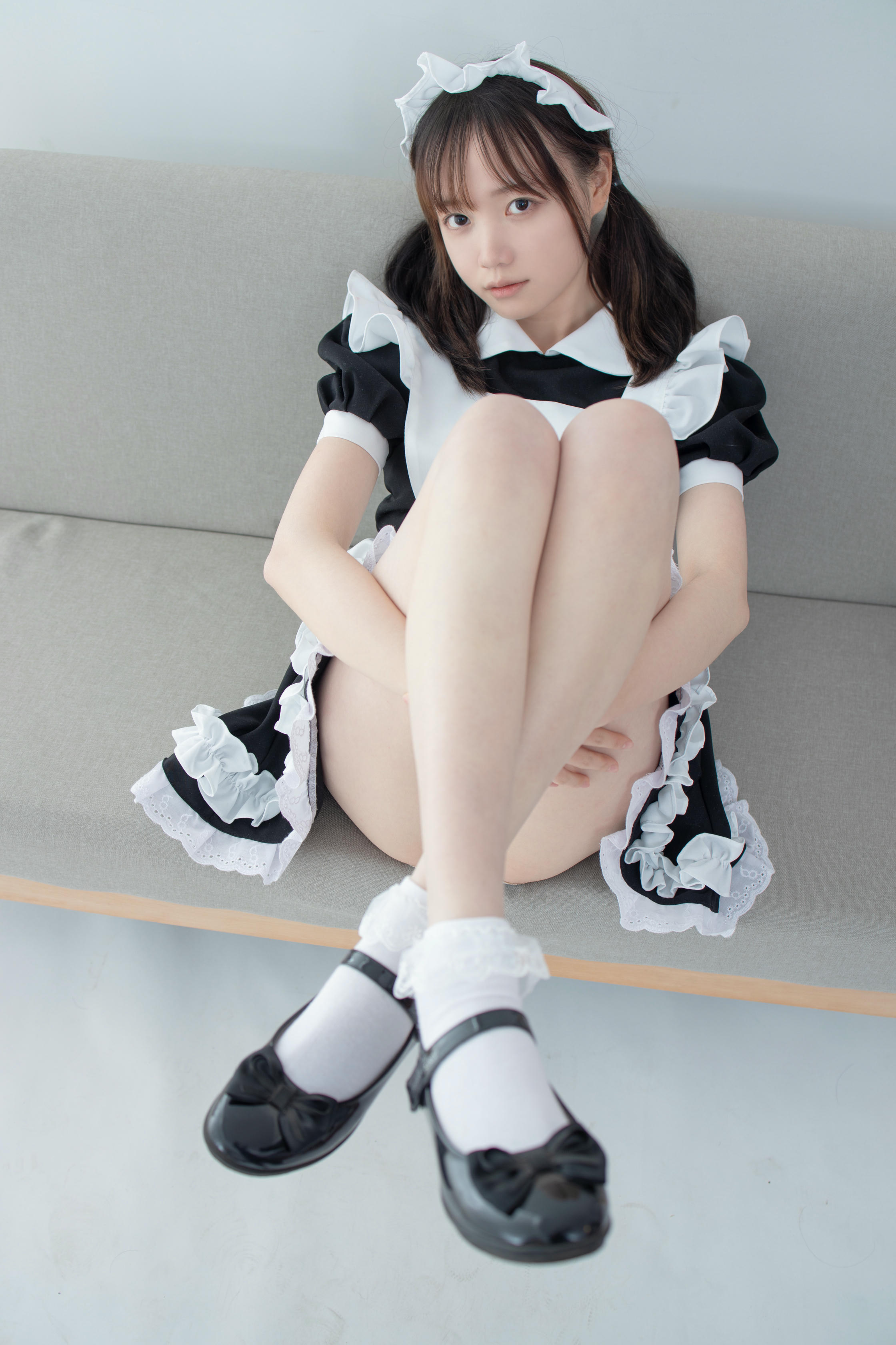 森萝财团 JKFUN-051 Aika 百圆定制2-2 蕾丝花边短袜女仆 [32P+1V-2.06G]_第2集