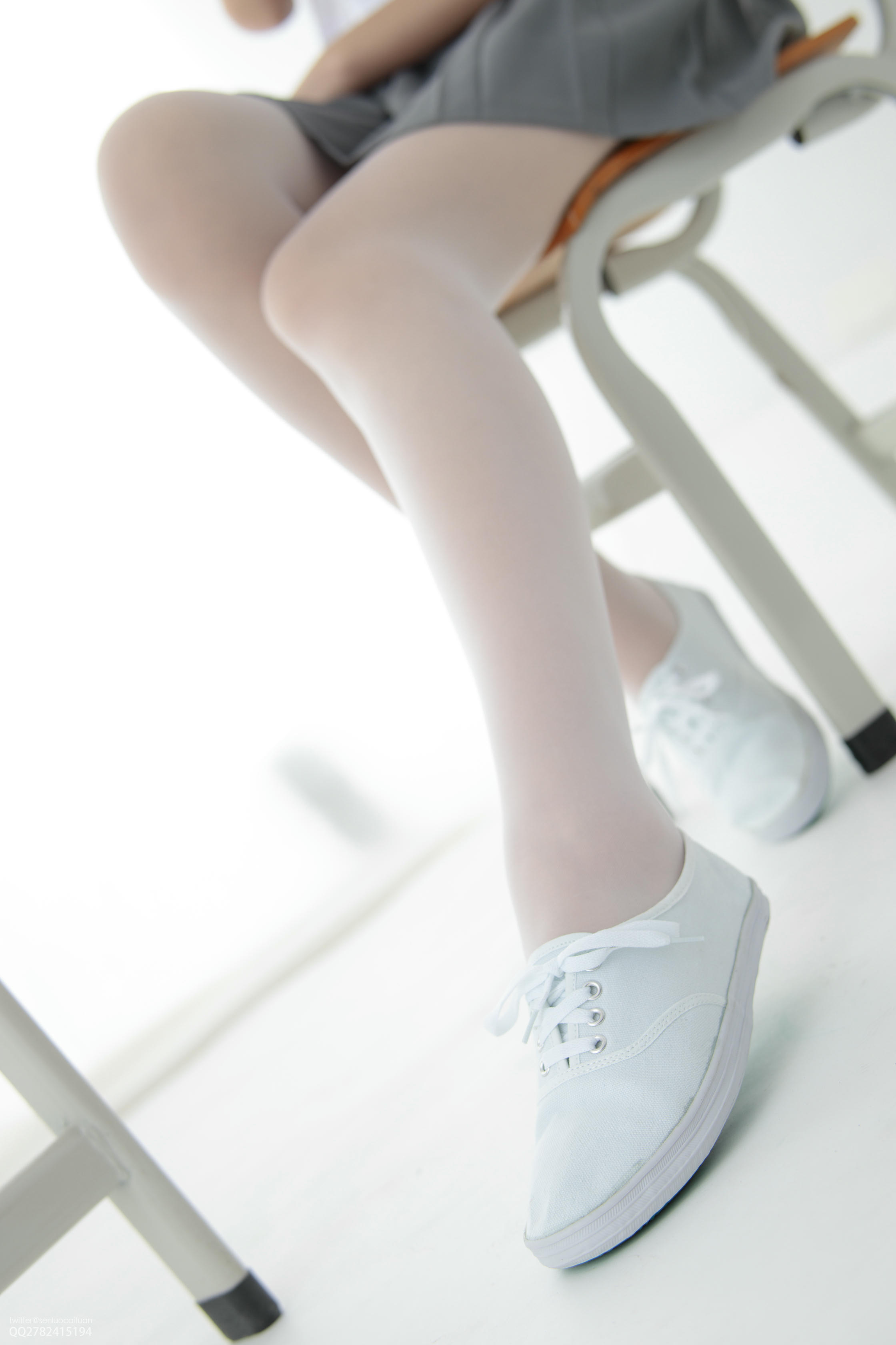 森萝财团 JKFUN-052 默陌+芝士 13D白丝白丝网鞋合辑 [104P／2V3.44G]-JKFUN 白丝网鞋合辑-1_第2集