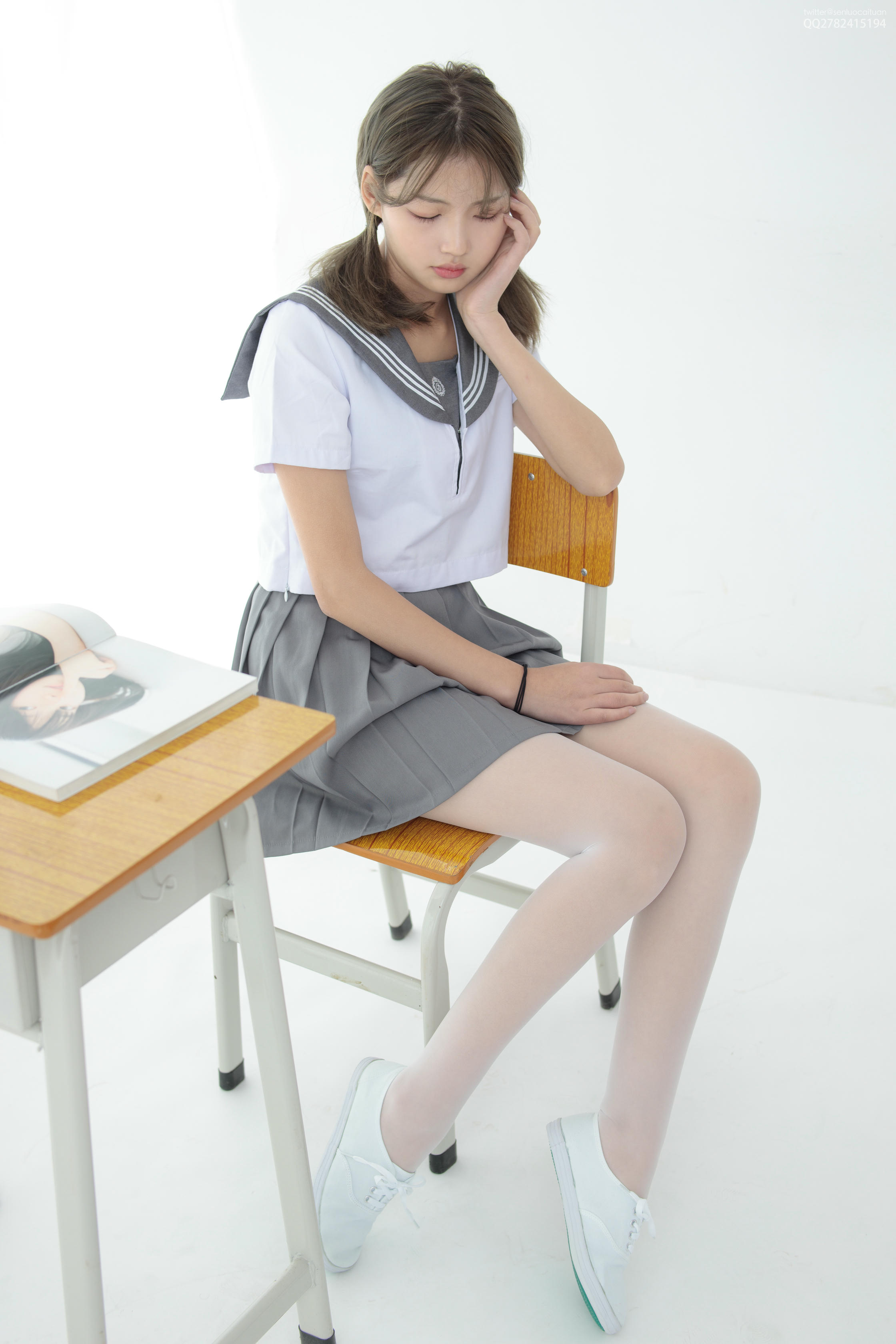 森萝财团 JKFUN-052 默陌+芝士 13D白丝白丝网鞋合辑 [104P／2V3.44G]-JKFUN 白丝网鞋合辑-1_第3集
