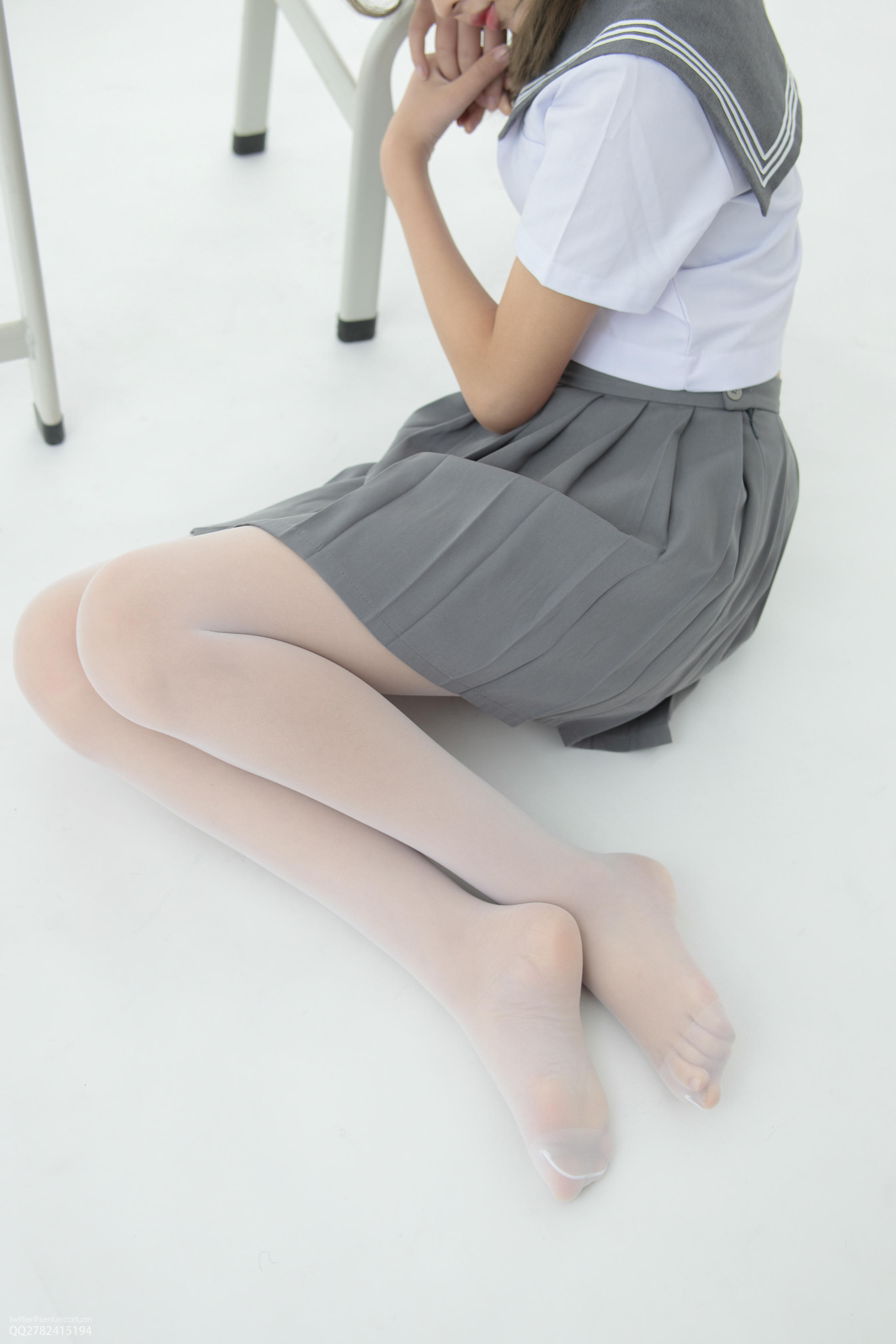 森萝财团 JKFUN-052 默陌+芝士 13D白丝白丝网鞋合辑 [104P／2V3.44G]-JKFUN 白丝网鞋合辑-1_第3集