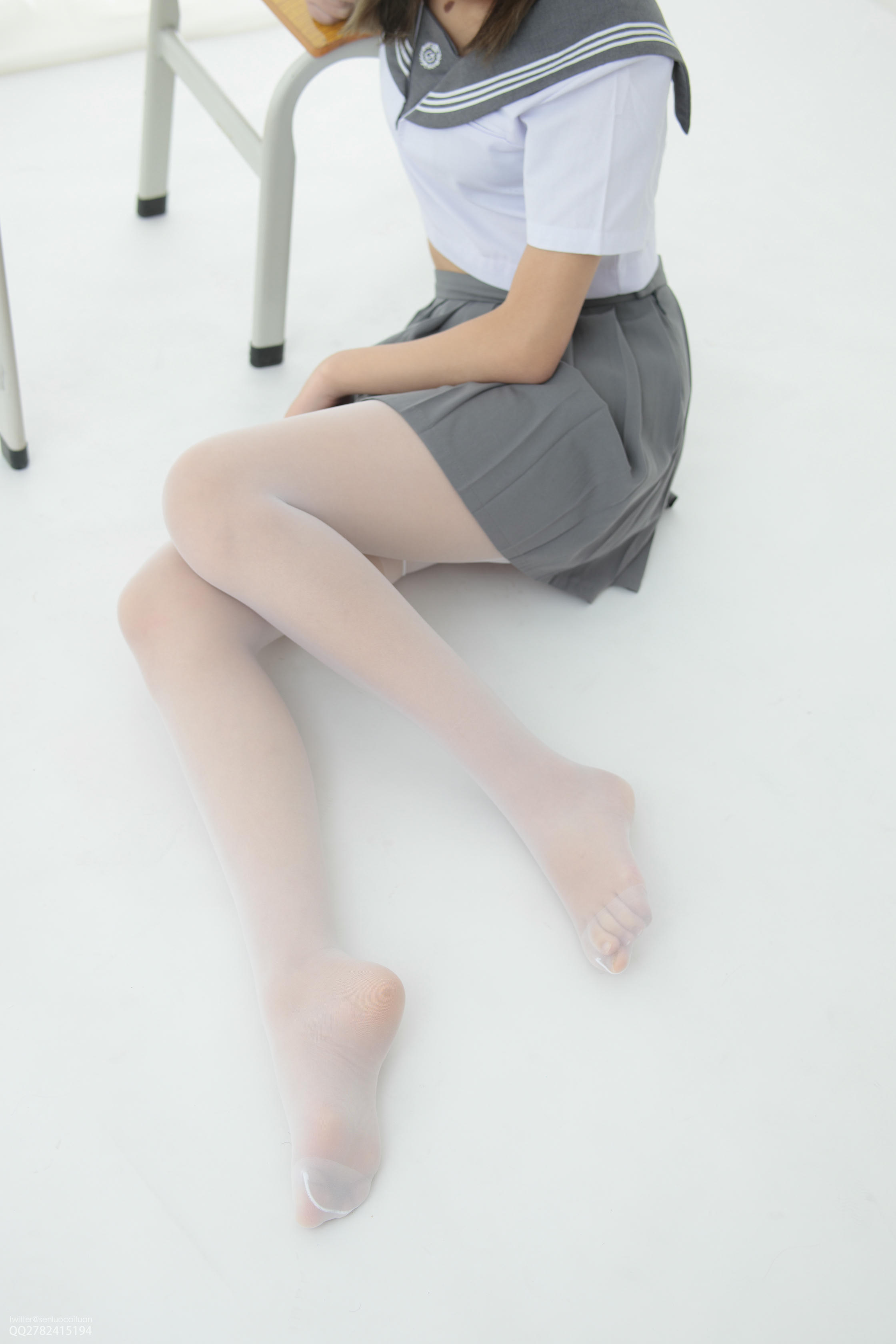森萝财团 JKFUN-052 默陌+芝士 13D白丝白丝网鞋合辑 [104P／2V3.44G]-JKFUN 白丝网鞋合辑-1_第3集