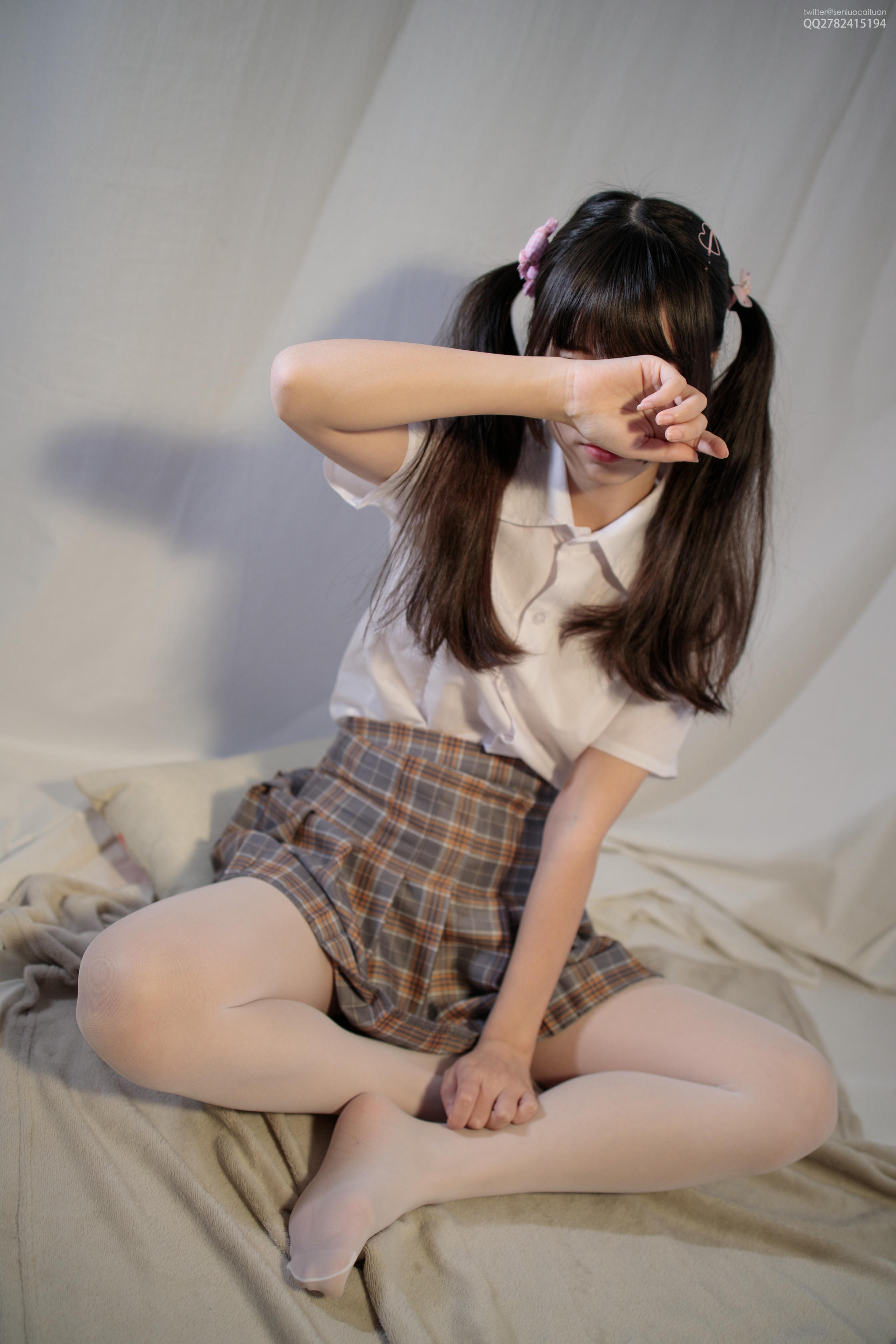 森萝财团 JKFUN-052 默陌+芝士 13D白丝白丝网鞋合辑 [104P／2V3.44G]-JKFUN 白丝网鞋合辑-2_第1集