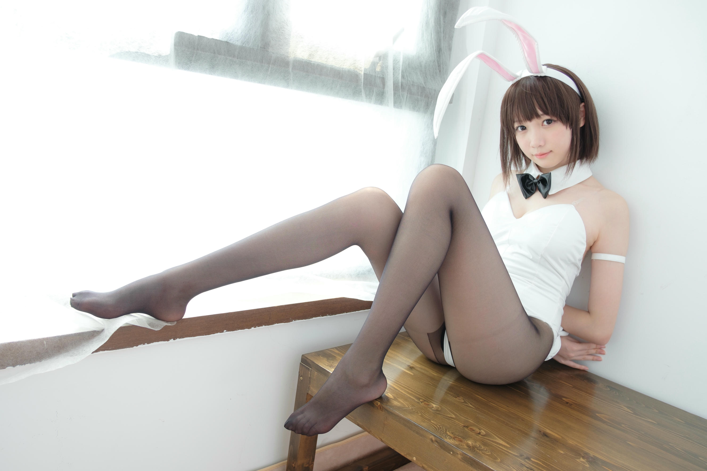 森萝财团 LOVEPLUS-001 黑丝网袜兔女郎 [148P2V-3.22GB]_第6集