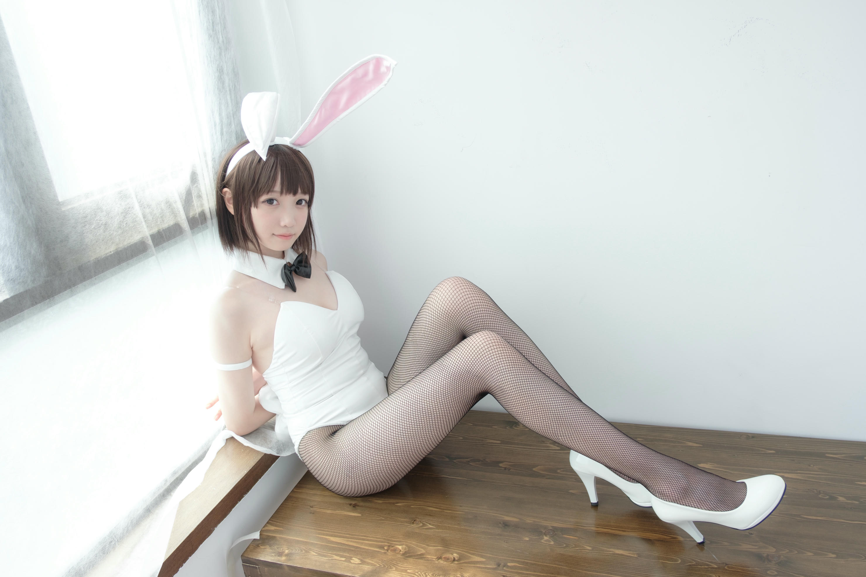 森萝财团 LOVEPLUS-001 黑丝网袜兔女郎 [148P2V-3.22GB]_第5集