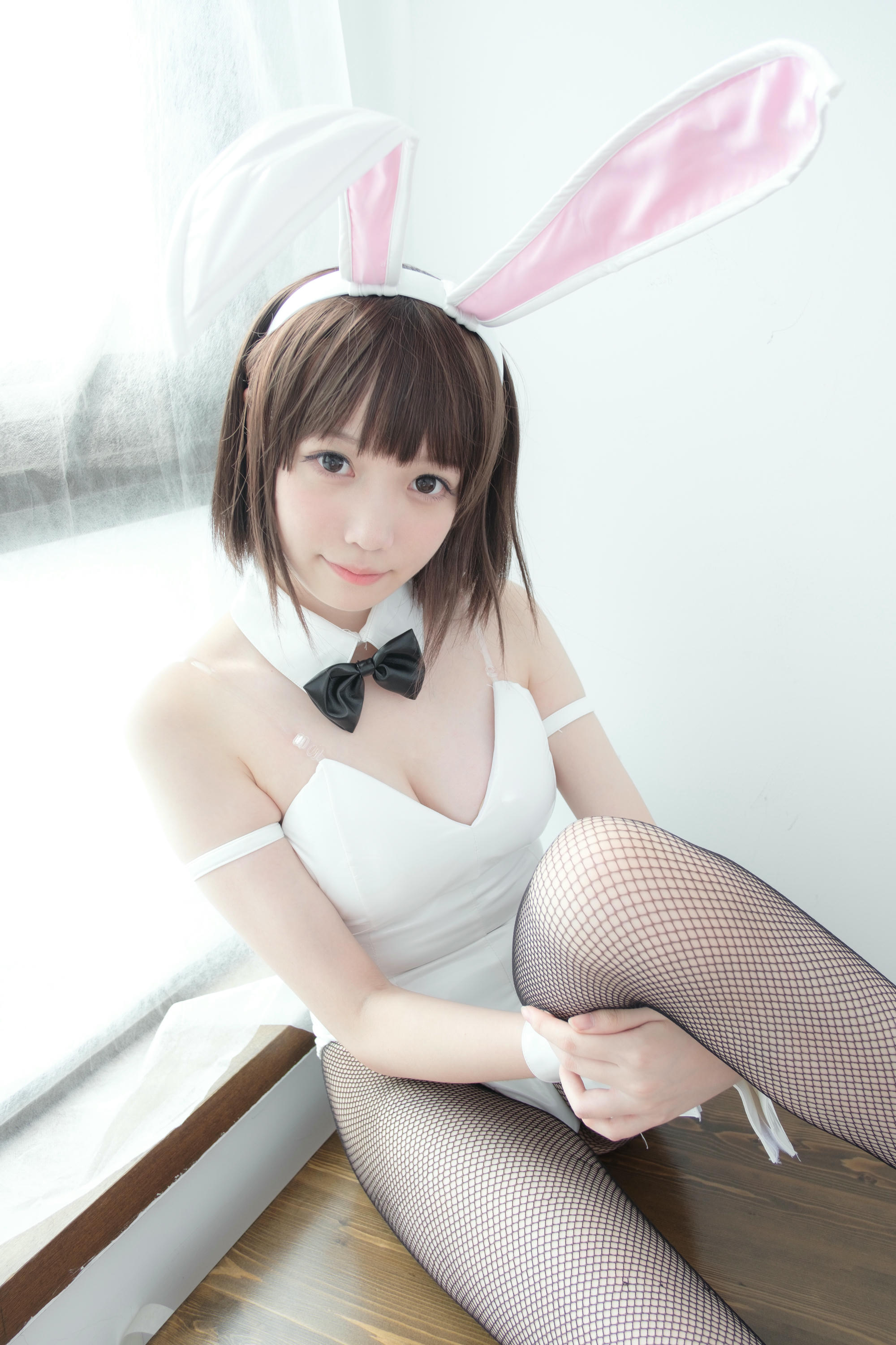 森萝财团 LOVEPLUS-001 黑丝网袜兔女郎 [148P2V-3.22GB]_第5集