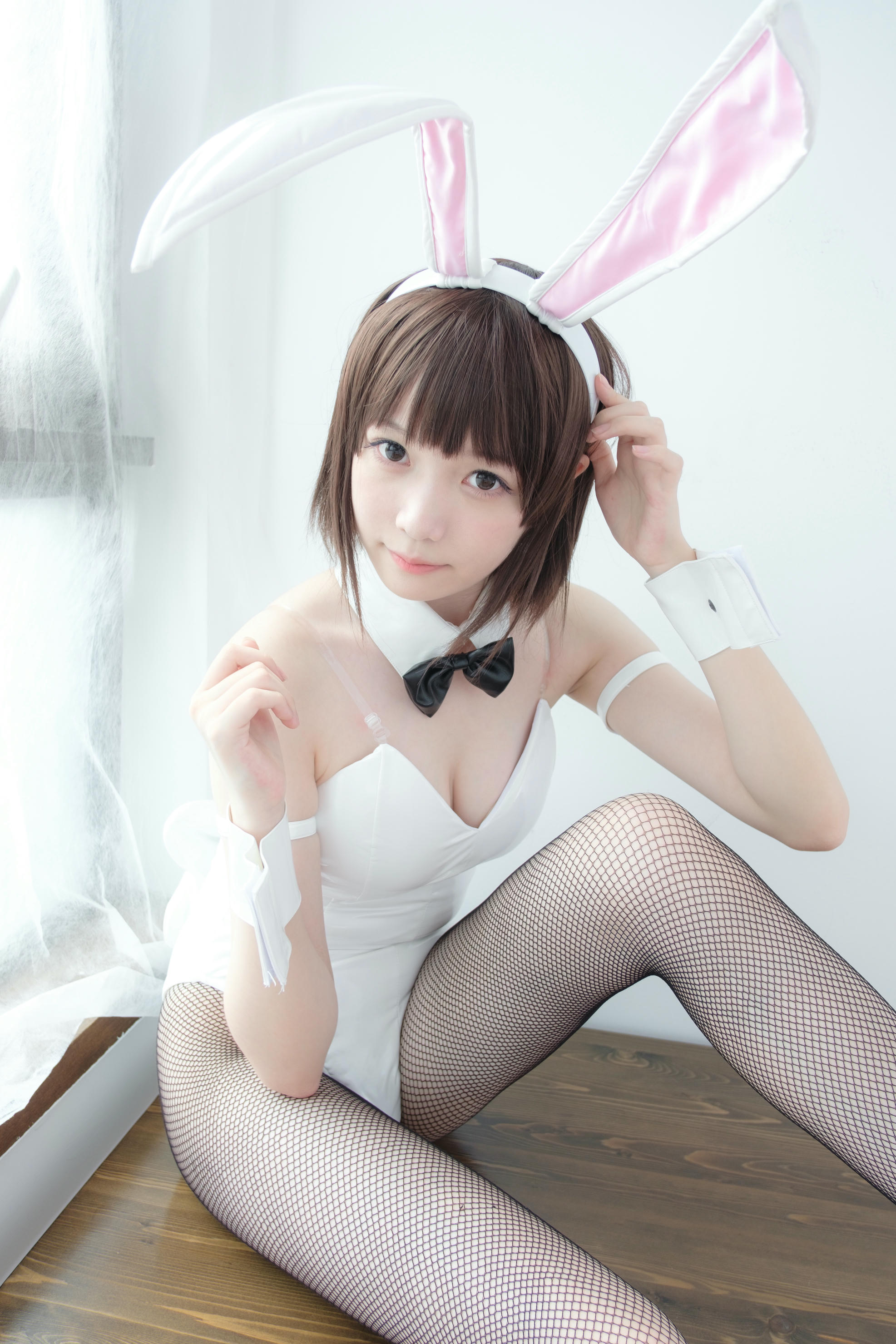 森萝财团 LOVEPLUS-001 黑丝网袜兔女郎 [148P2V-3.22GB]_第5集