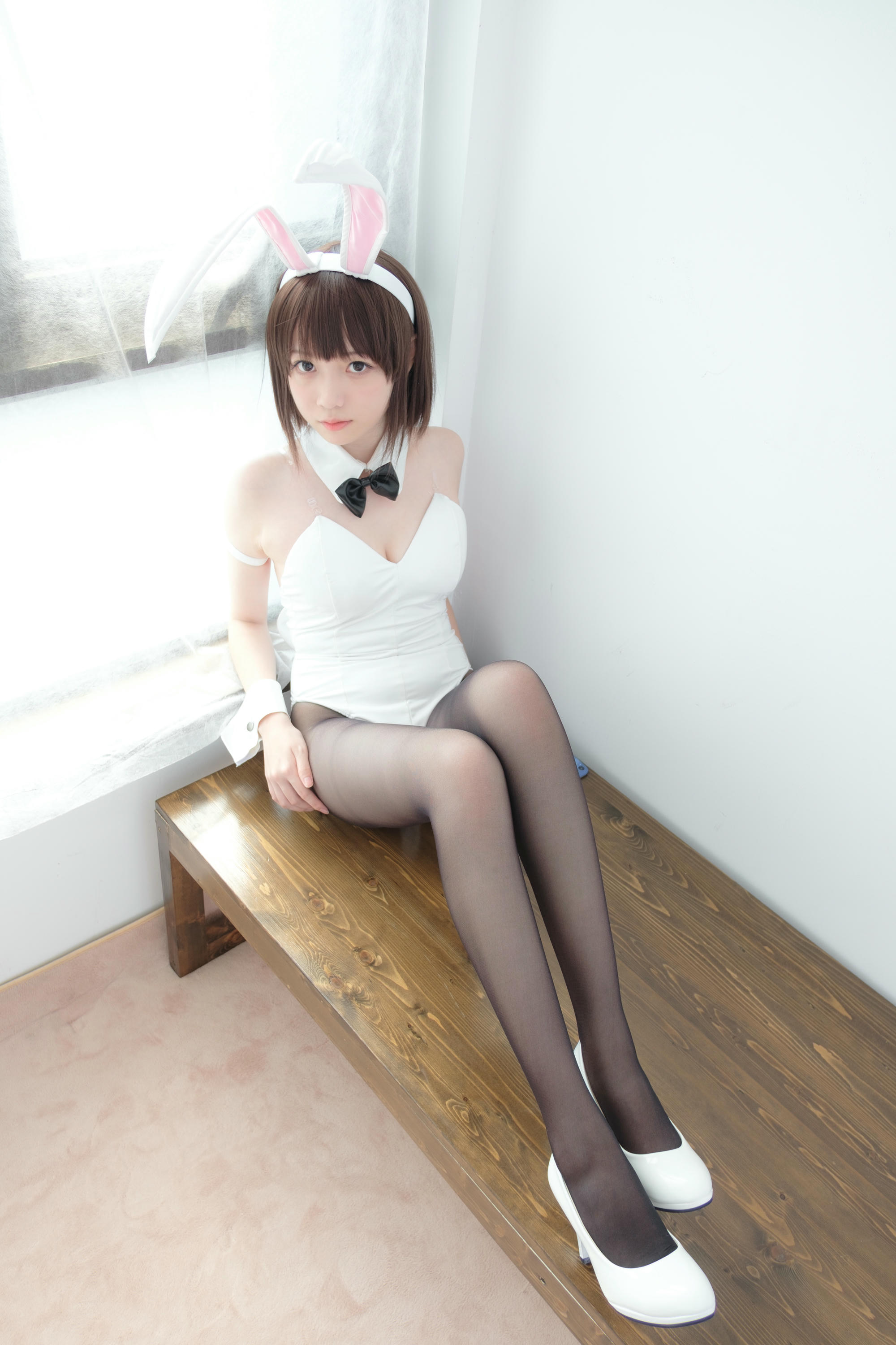 森萝财团 LOVEPLUS-001 黑丝网袜兔女郎 [148P2V-3.22GB]_第5集