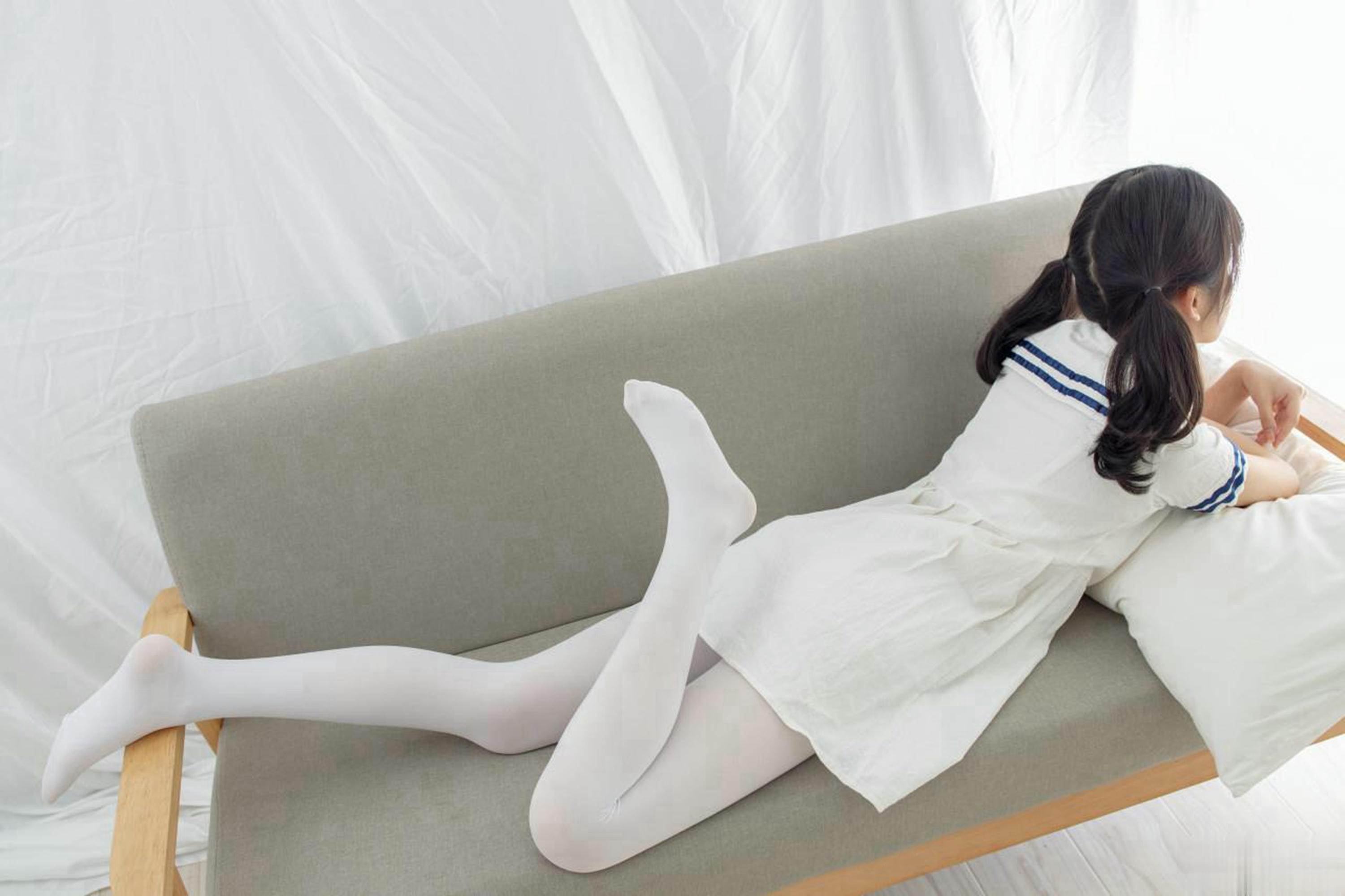 森萝财团 NO.339 内部-002 小香 [122P-601MB]_第1集