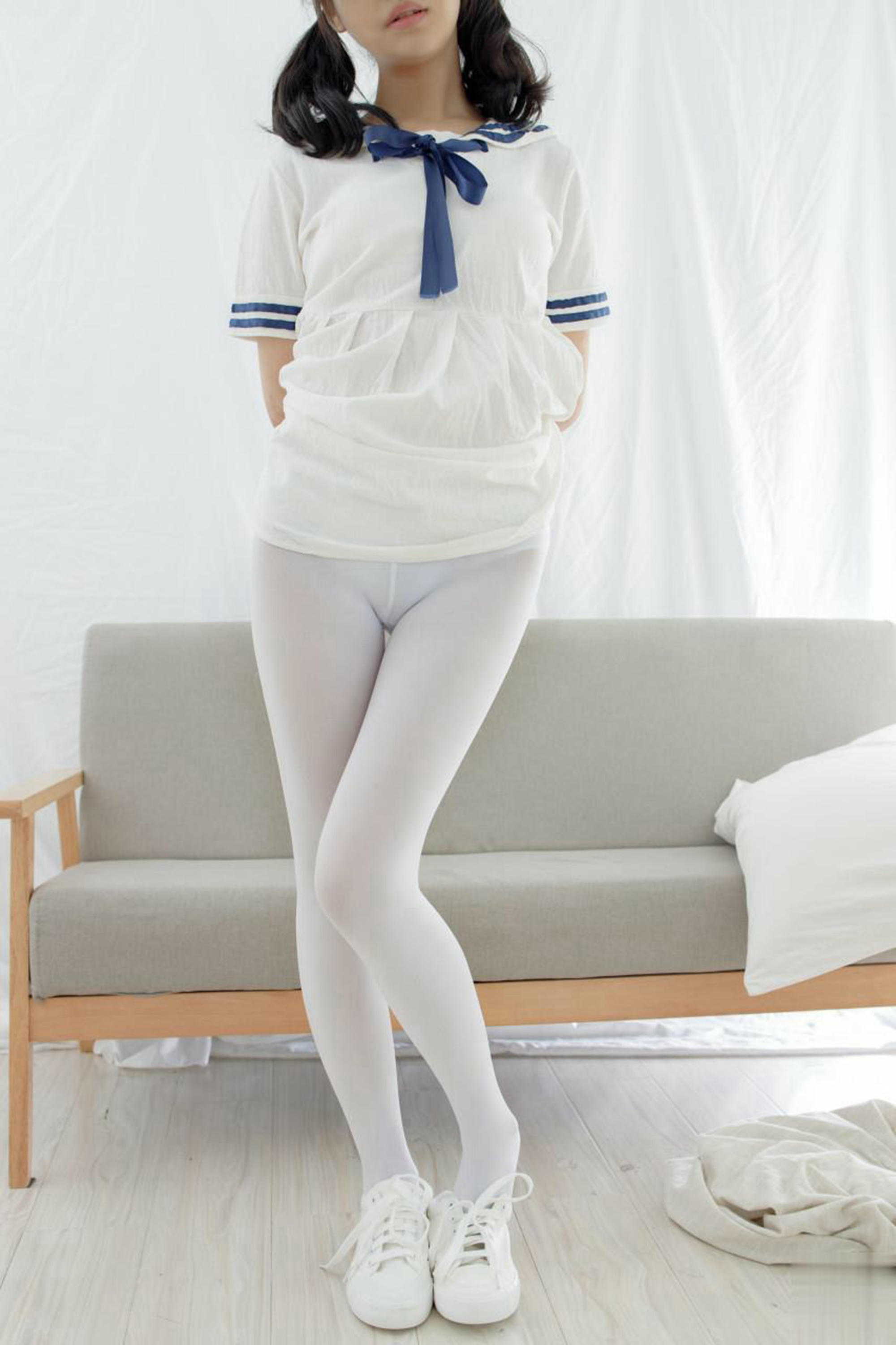 森萝财团 NO.339 内部-002 小香 [122P-601MB]_第2集