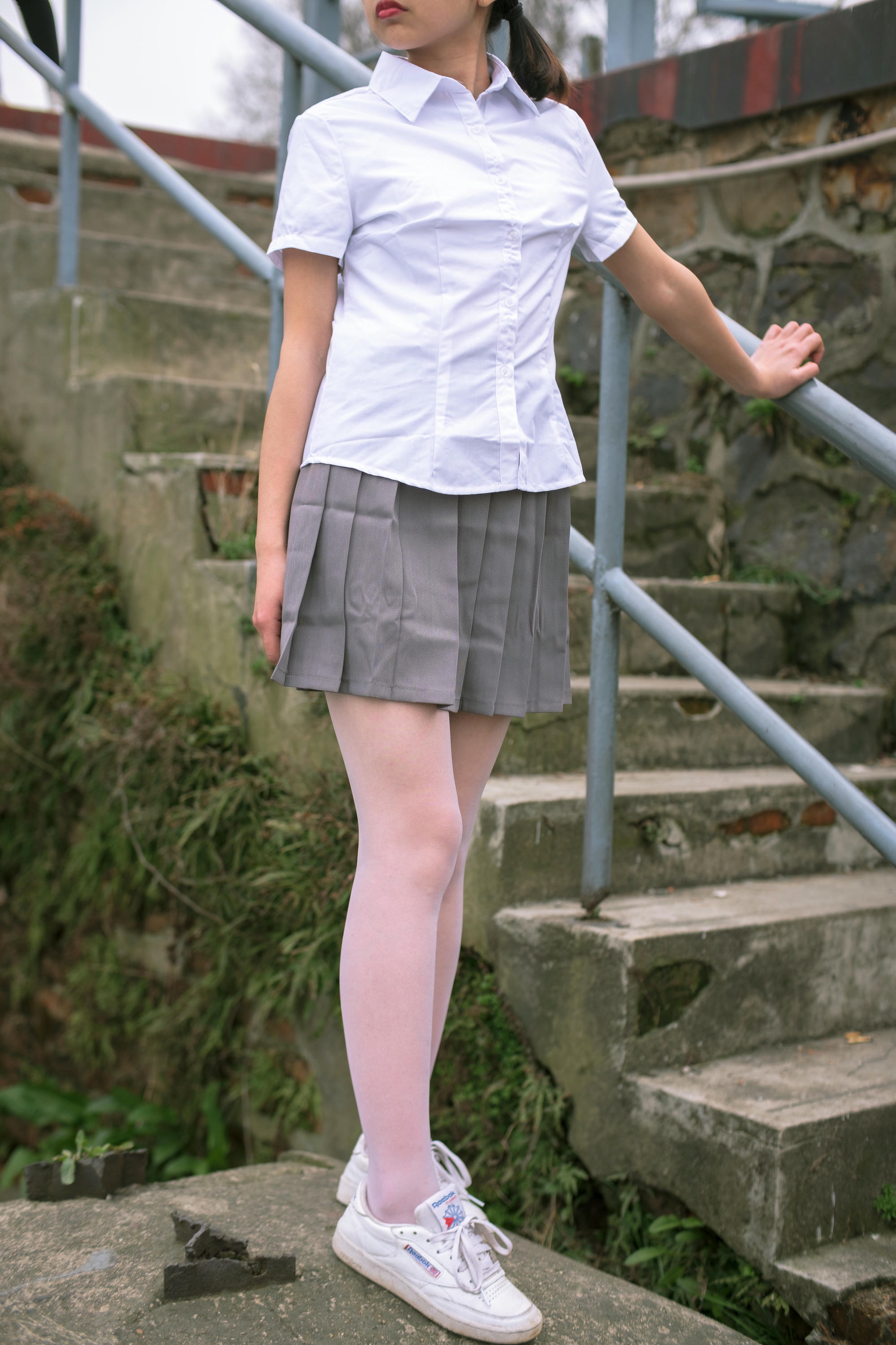 森萝财团 BETA-014 学生妹的外拍写真 [85P-946MB]_第1集