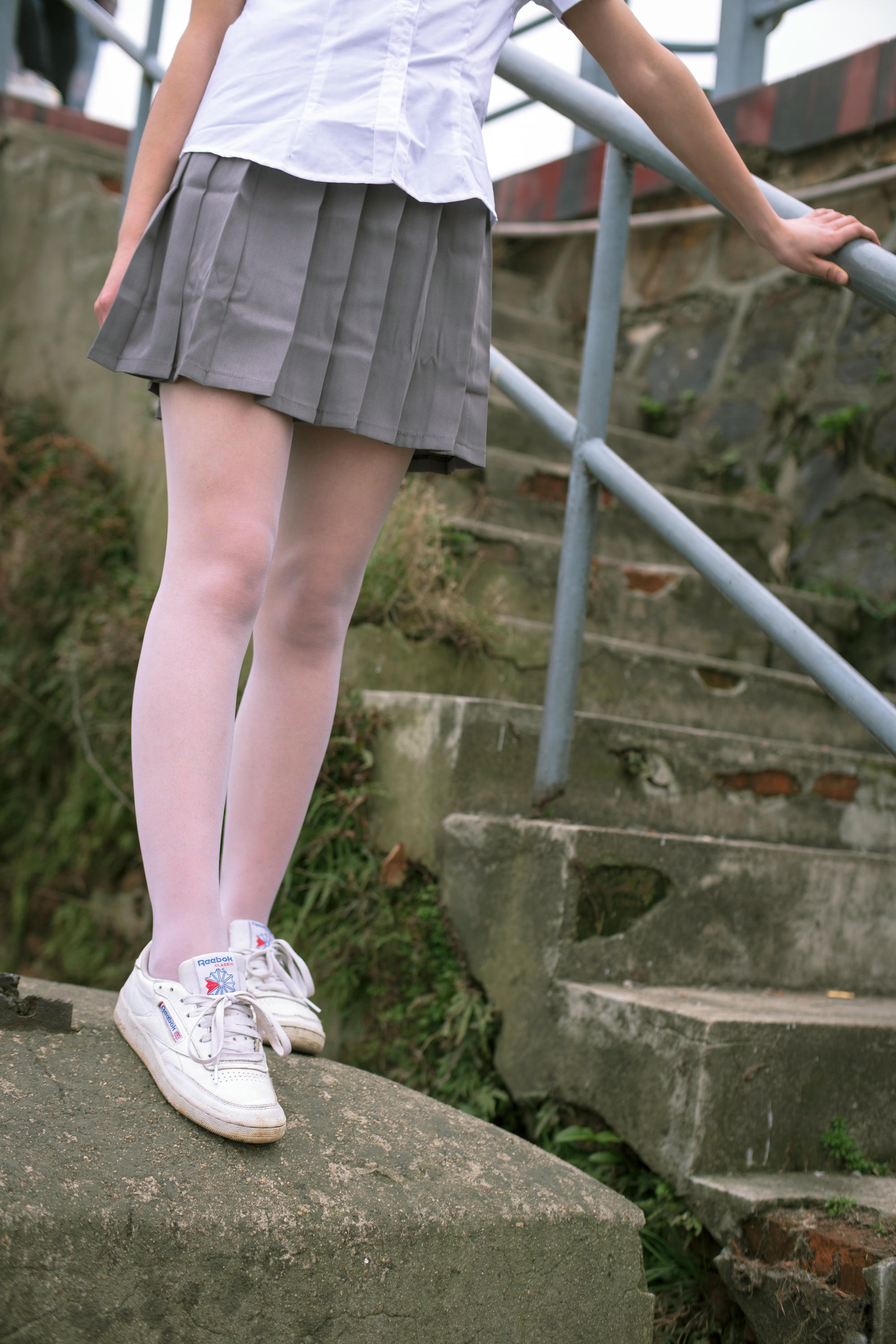 森萝财团 BETA-014 学生妹的外拍写真 [85P-946MB]_第1集