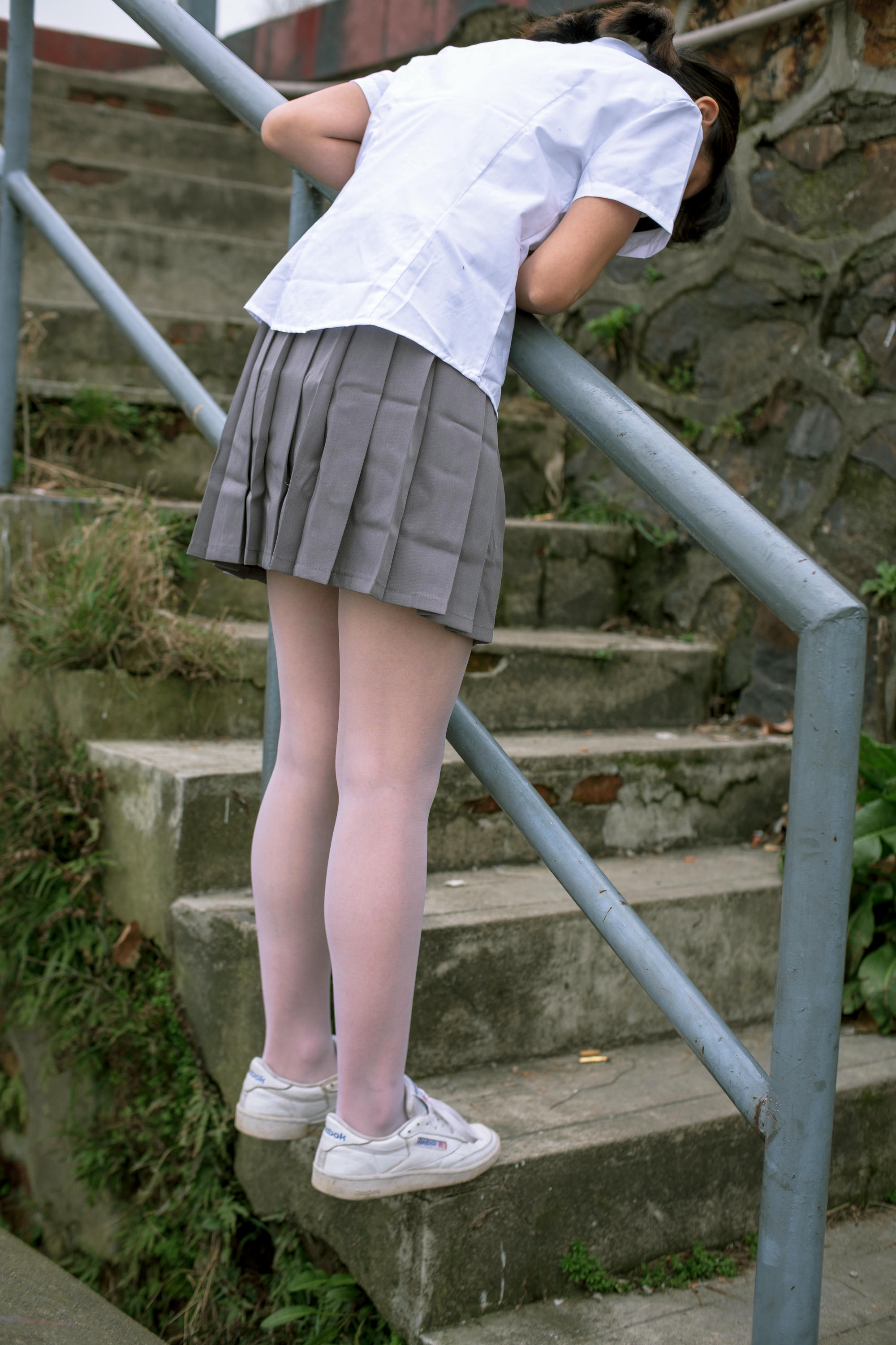 森萝财团 BETA-014 学生妹的外拍写真 [85P-946MB]_第2集