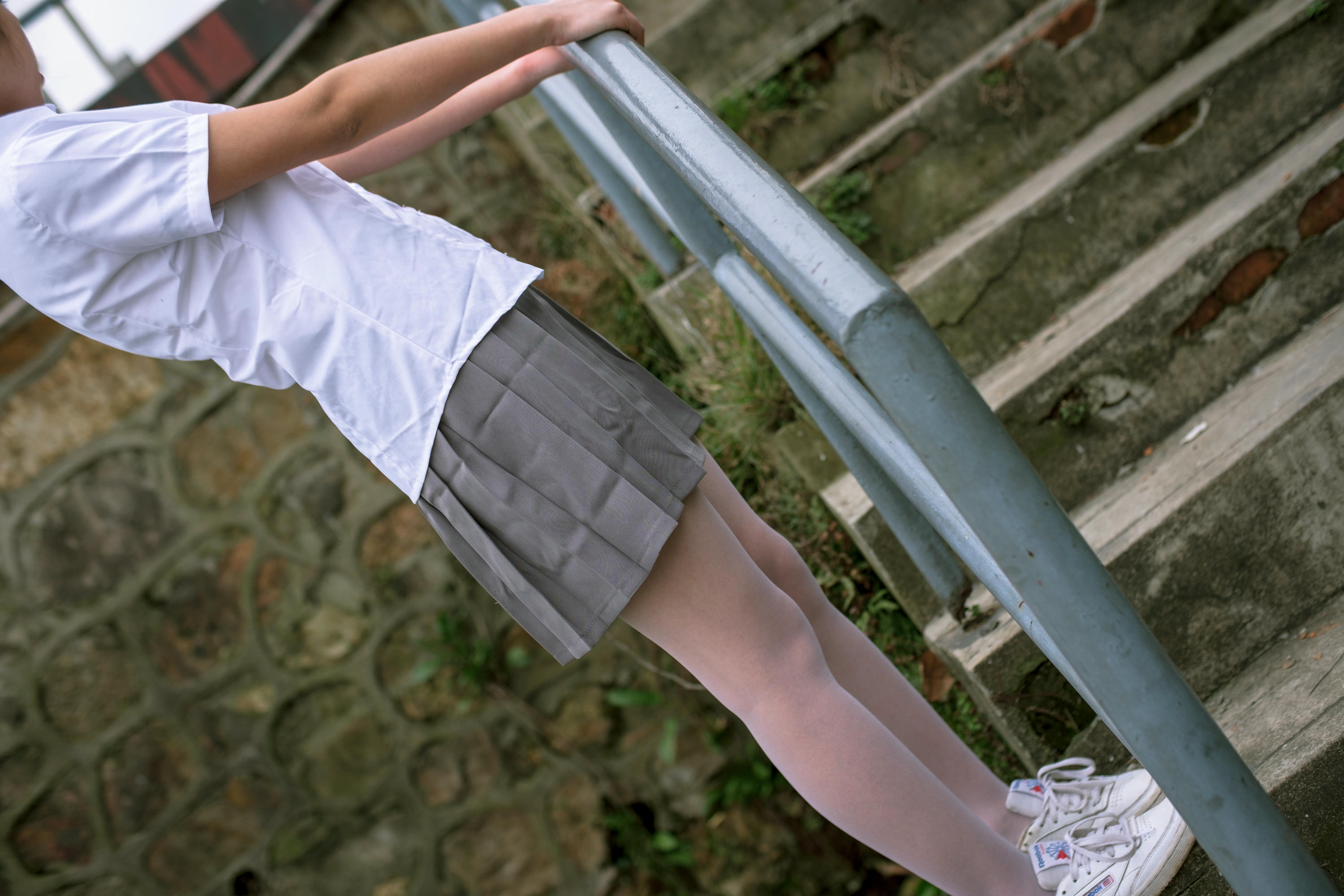 森萝财团 BETA-014 学生妹的外拍写真 [85P-946MB]_第2集