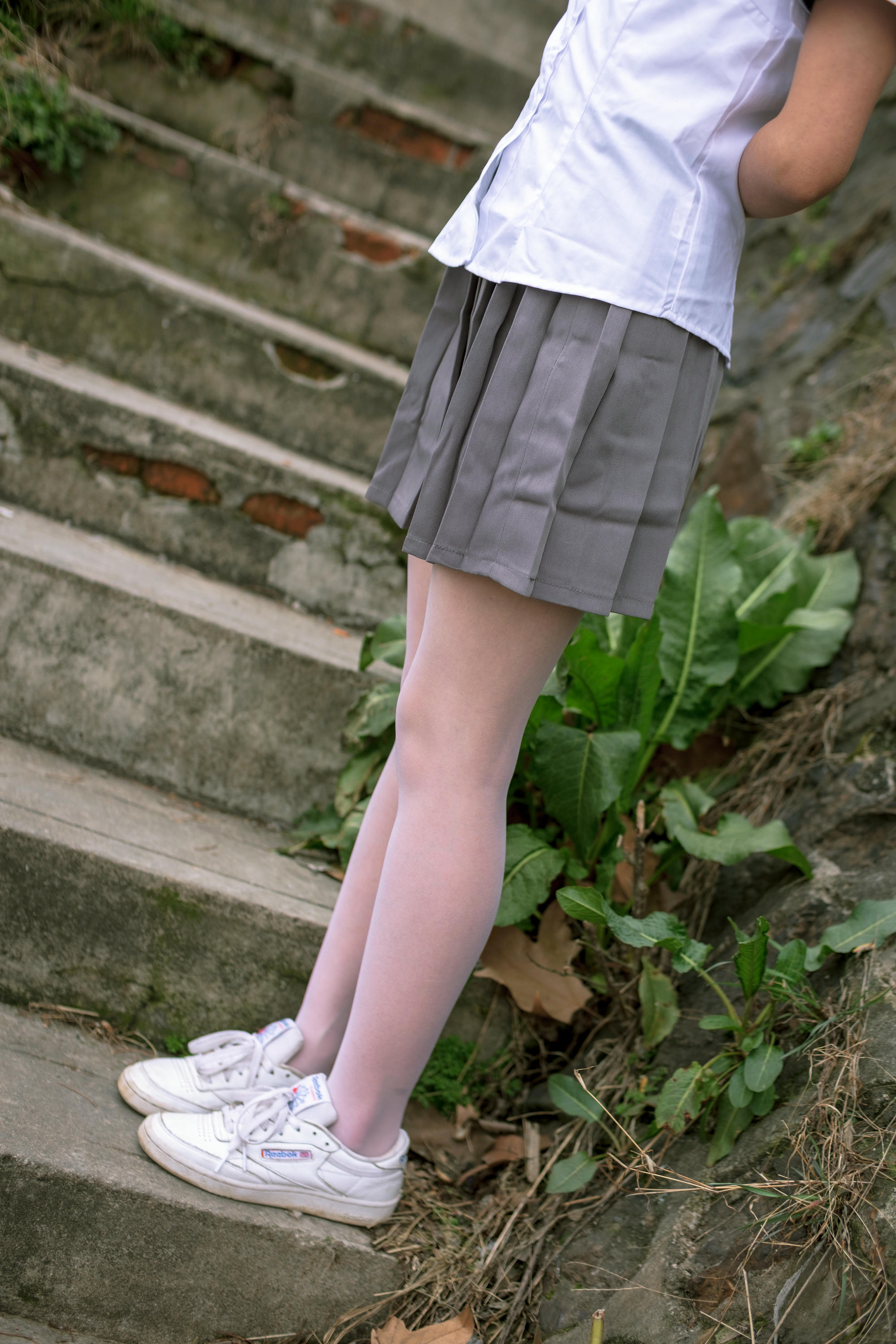 森萝财团 BETA-014 学生妹的外拍写真 [85P-946MB]_第2集