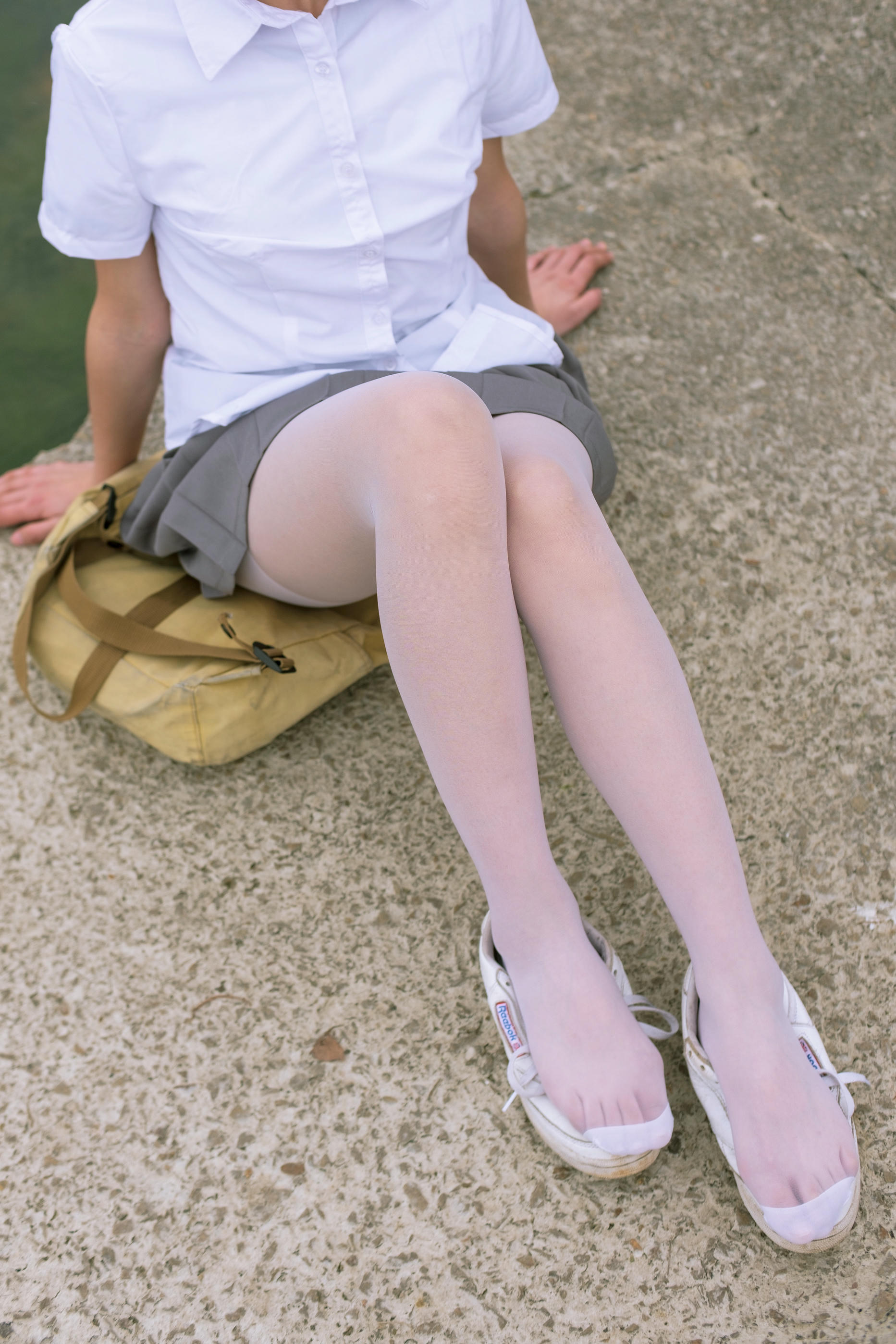 森萝财团 BETA-014 学生妹的外拍写真 [85P-946MB]_第3集
