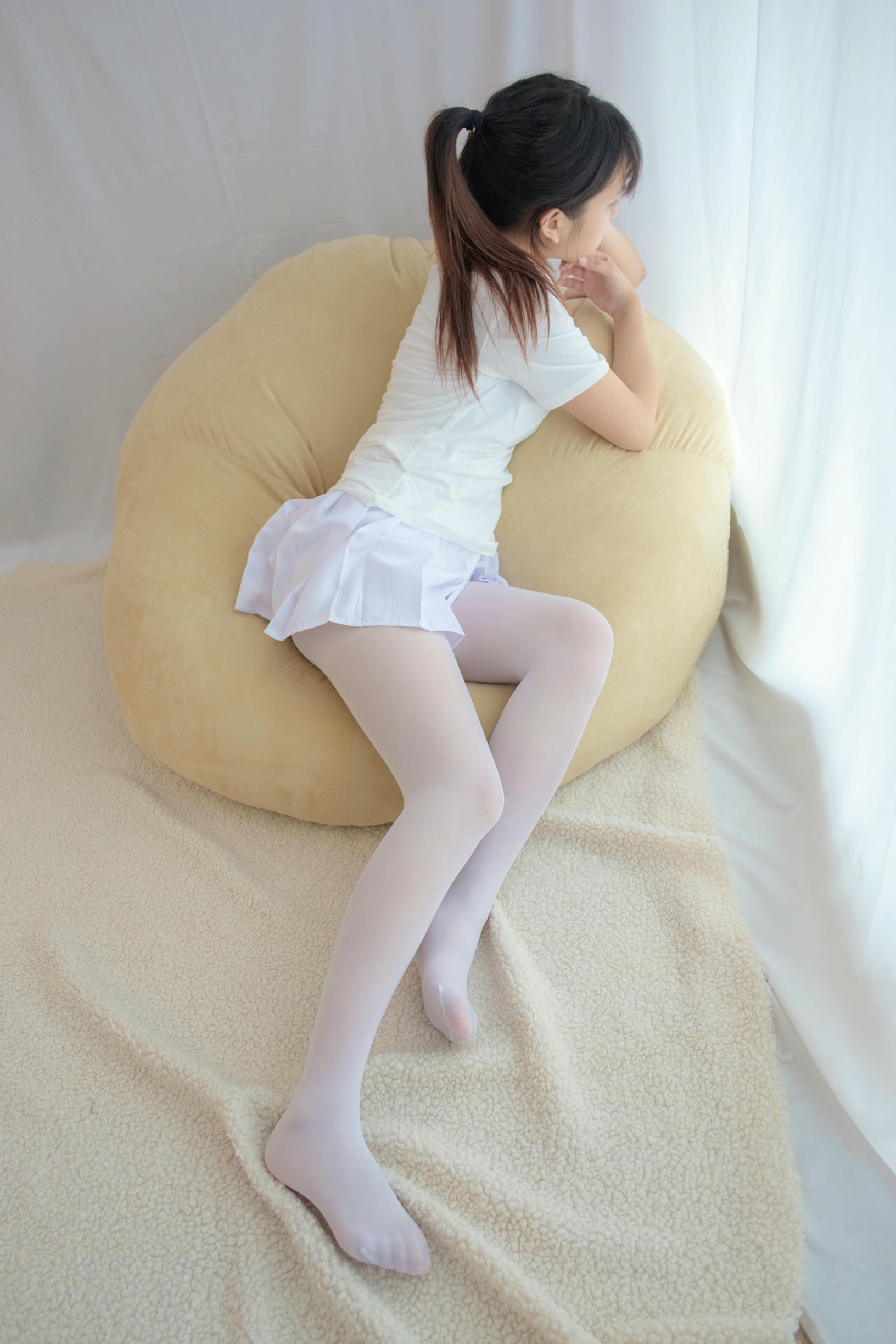 森萝财团 R15-006 水嫩嫩的白丝美足 [71P-408MB]_第4集