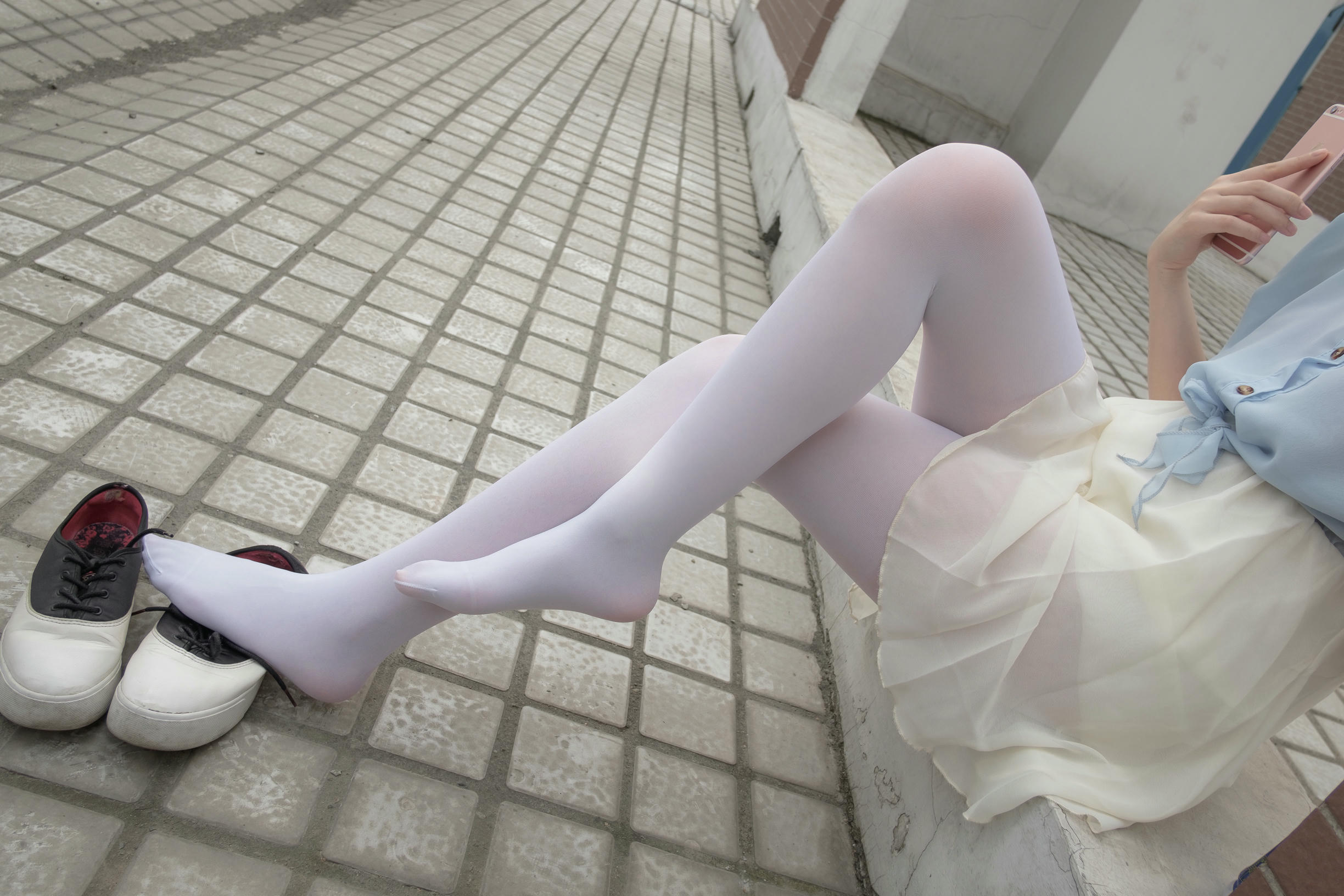 森萝财团 R15-007 窗台上的薄纱少女 [83P-520MB]_第3集