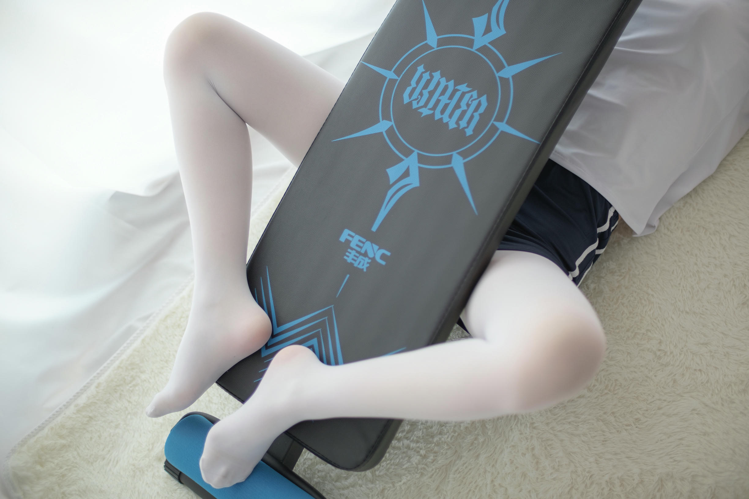 森萝财团 R15-013 白丝运动少女 [85P-418MB]_第2集