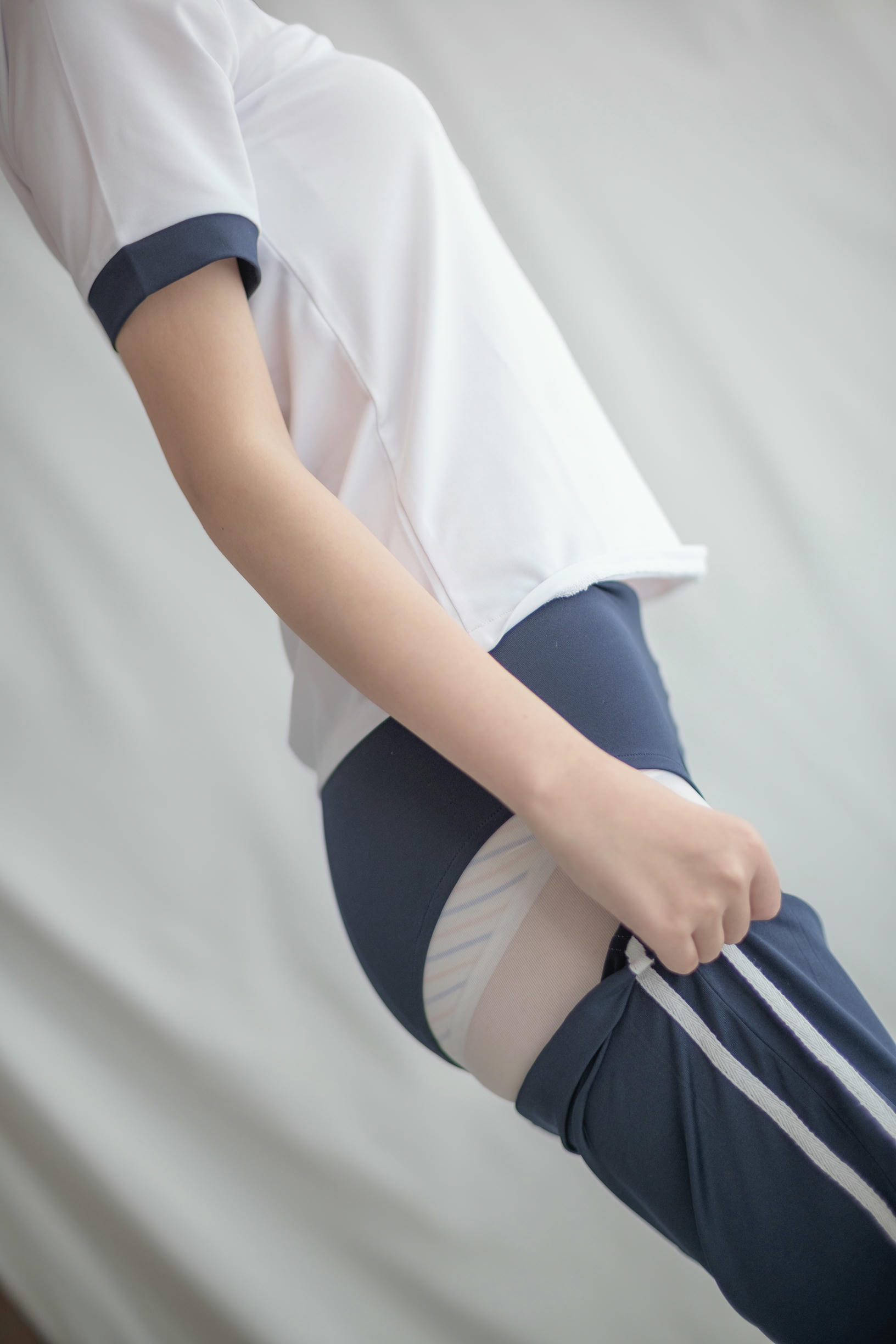 森萝财团 R15-013 白丝运动少女 [85P-418MB]_第4集