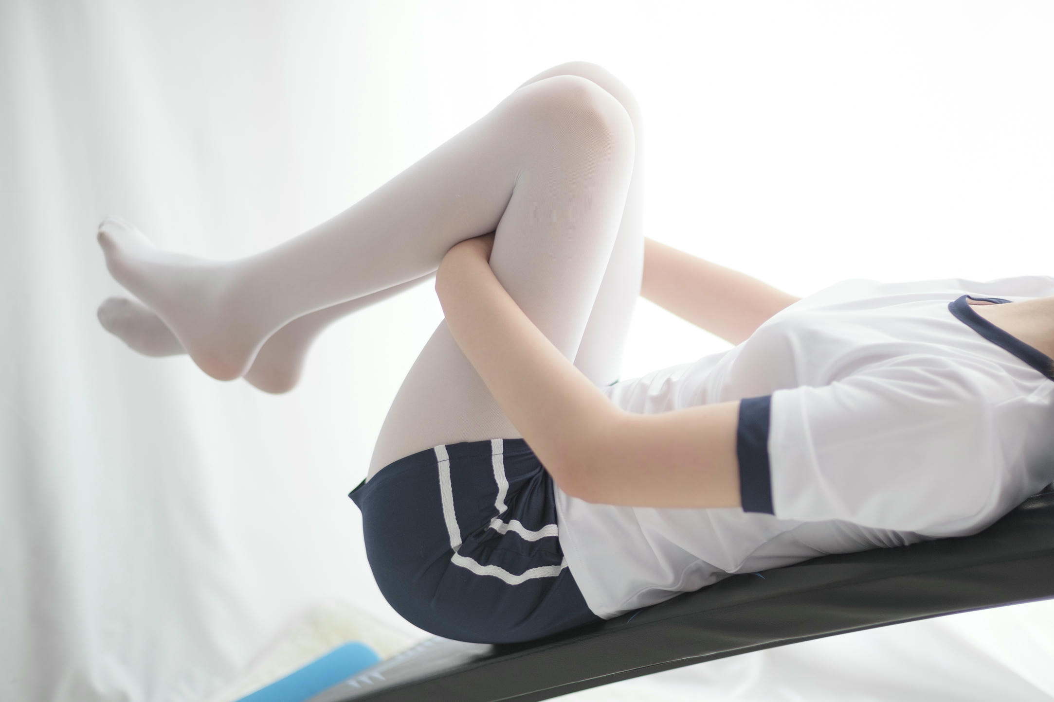 森萝财团 R15-013 白丝运动少女 [85P-418MB]_第1集