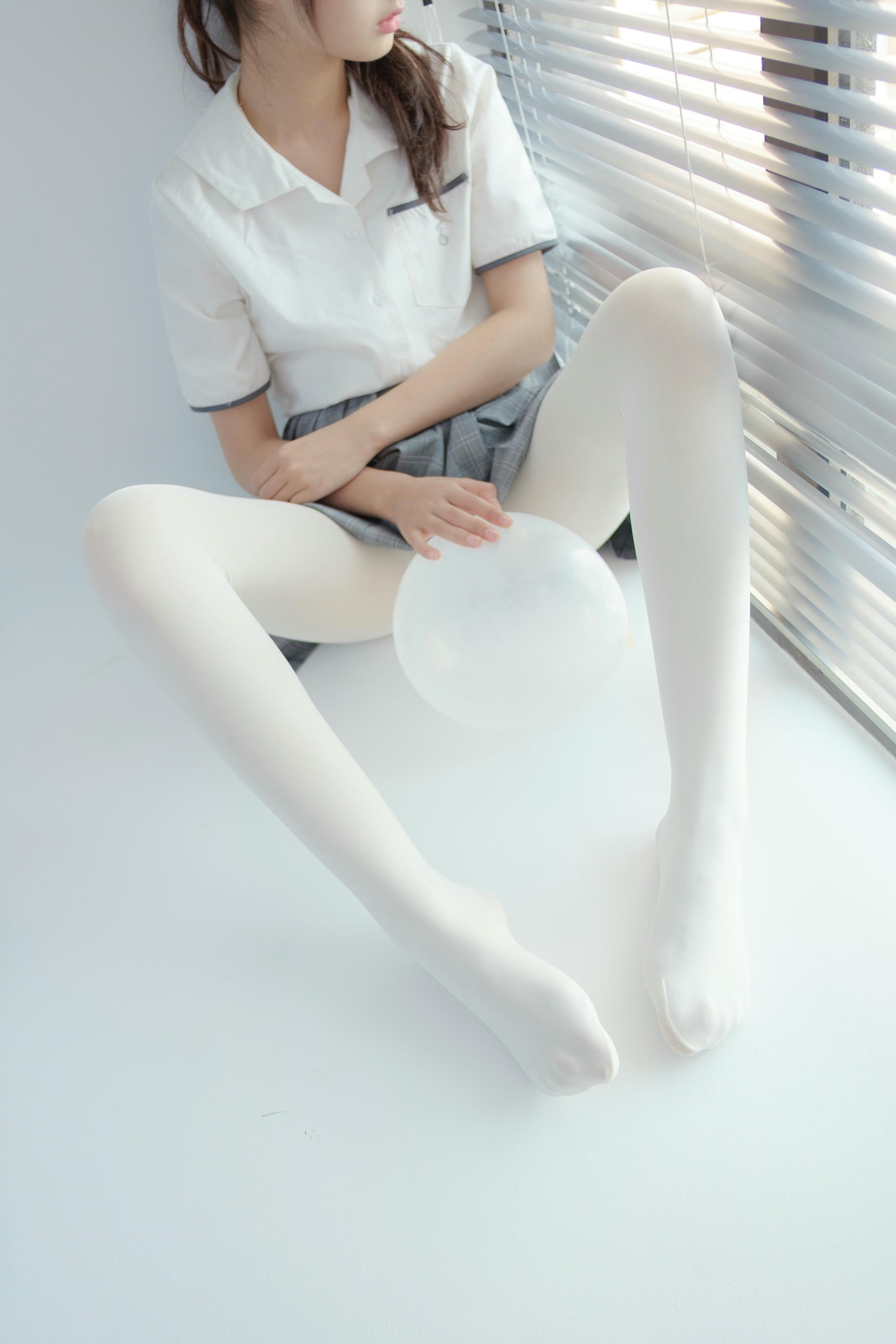 森萝财团 R15-028 吹弹可破 [96P-457MB]_第3集