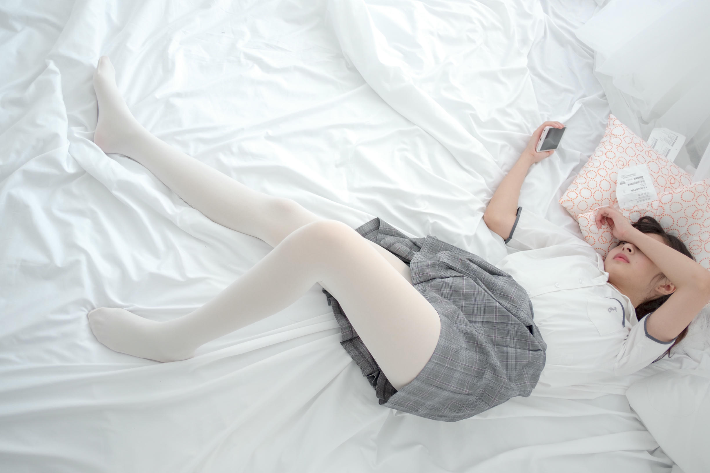 森萝财团 R15-028 吹弹可破 [96P-457MB]_第4集