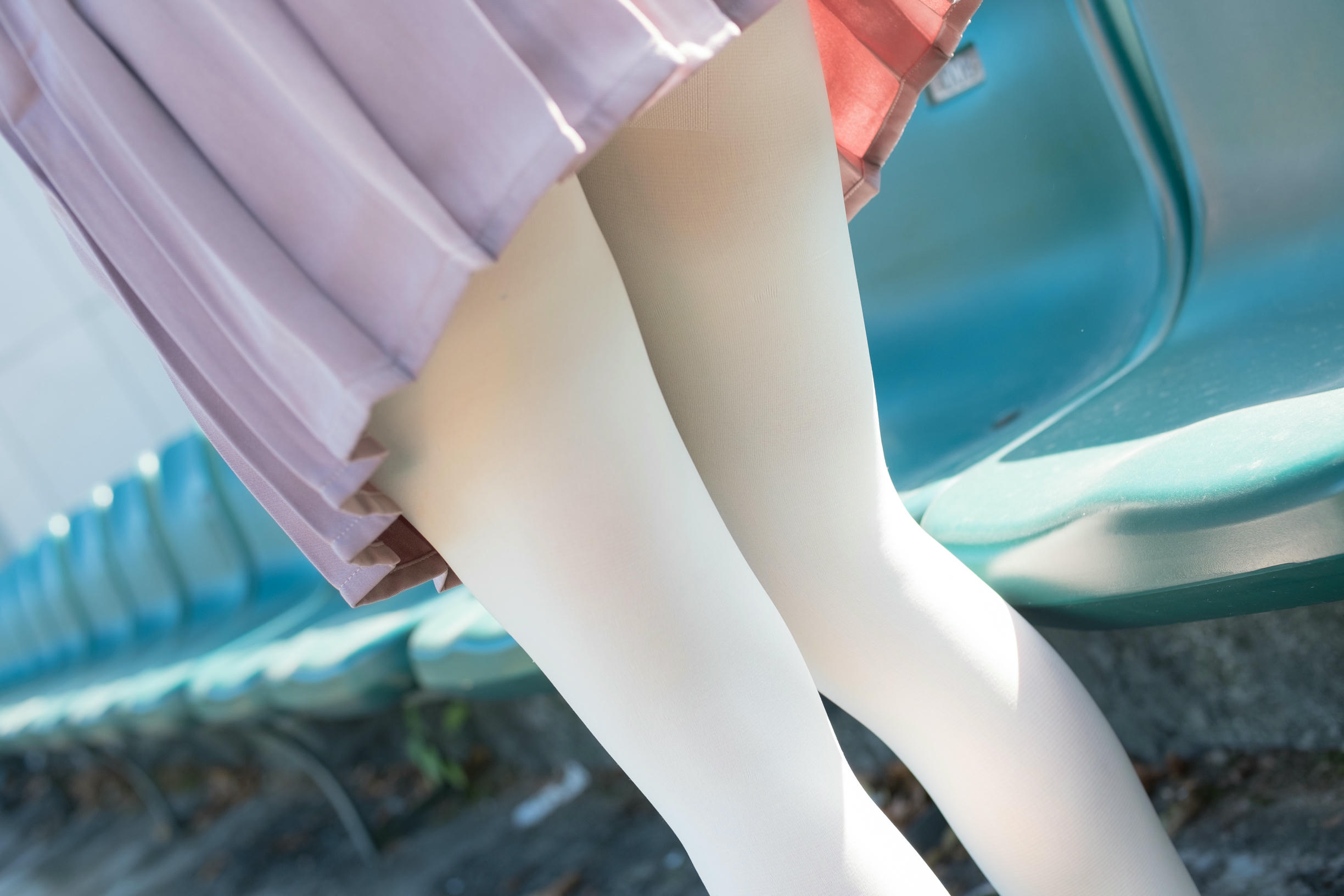 森萝财团 R15-030 操场上的白丝 [67P-416MB]_第2集