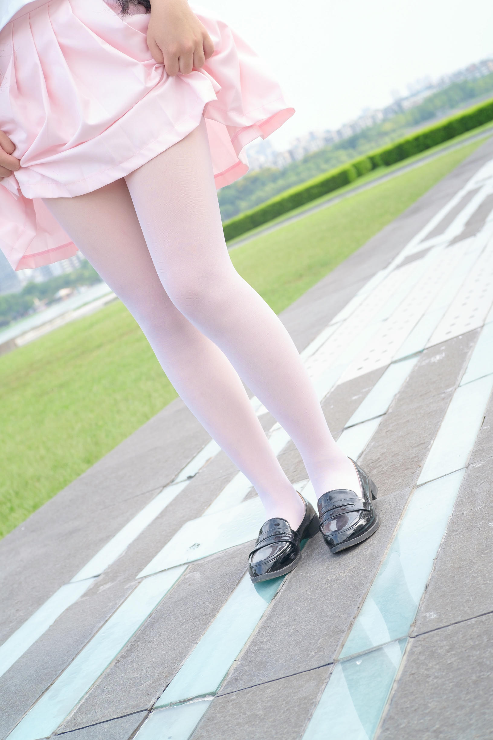 森萝财团 R15-033 粉红卡哇伊 [75P-563MB]_第1集