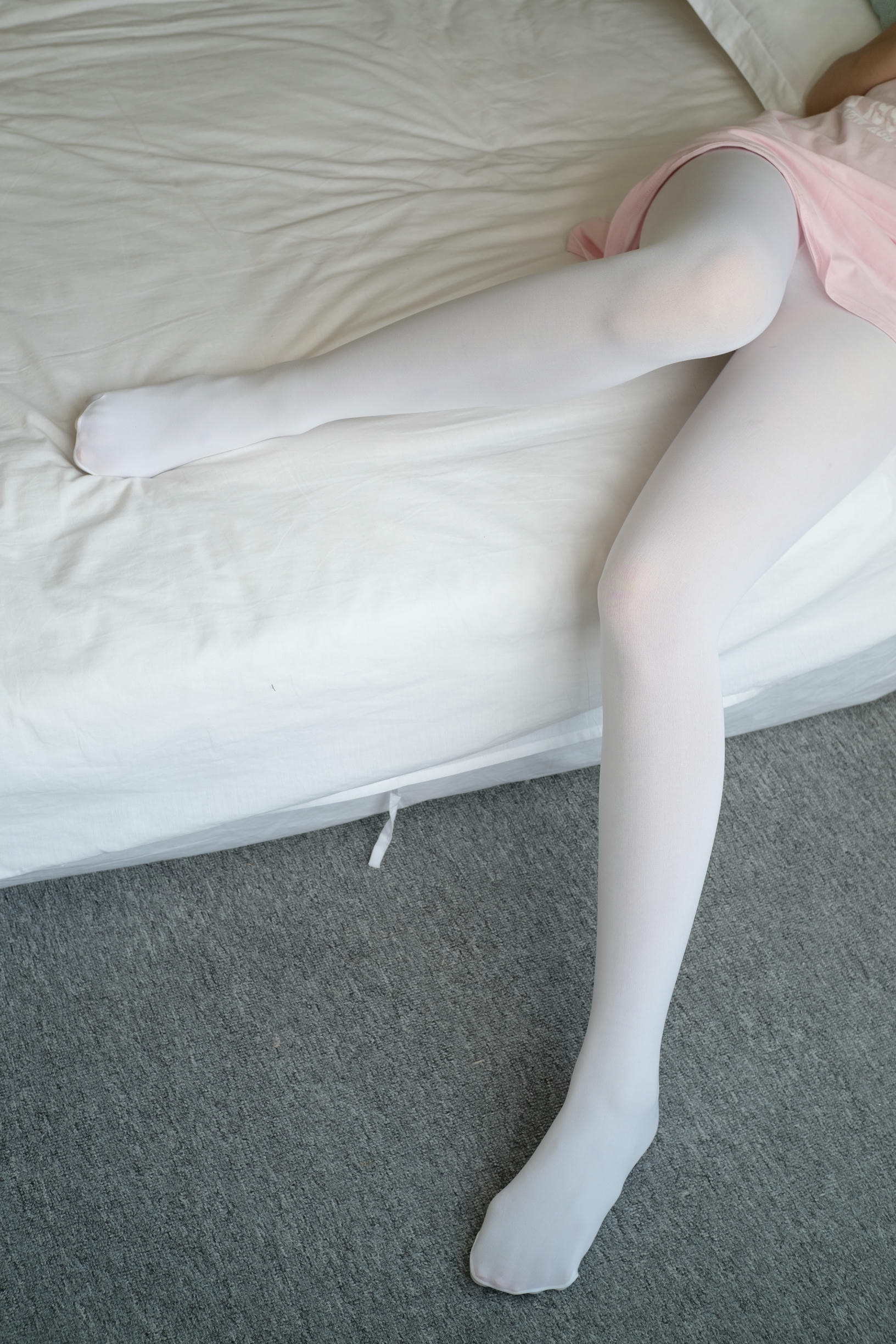 森萝财团 R15-035 粉红少女白丝美足 [108P-639MB]_第3集