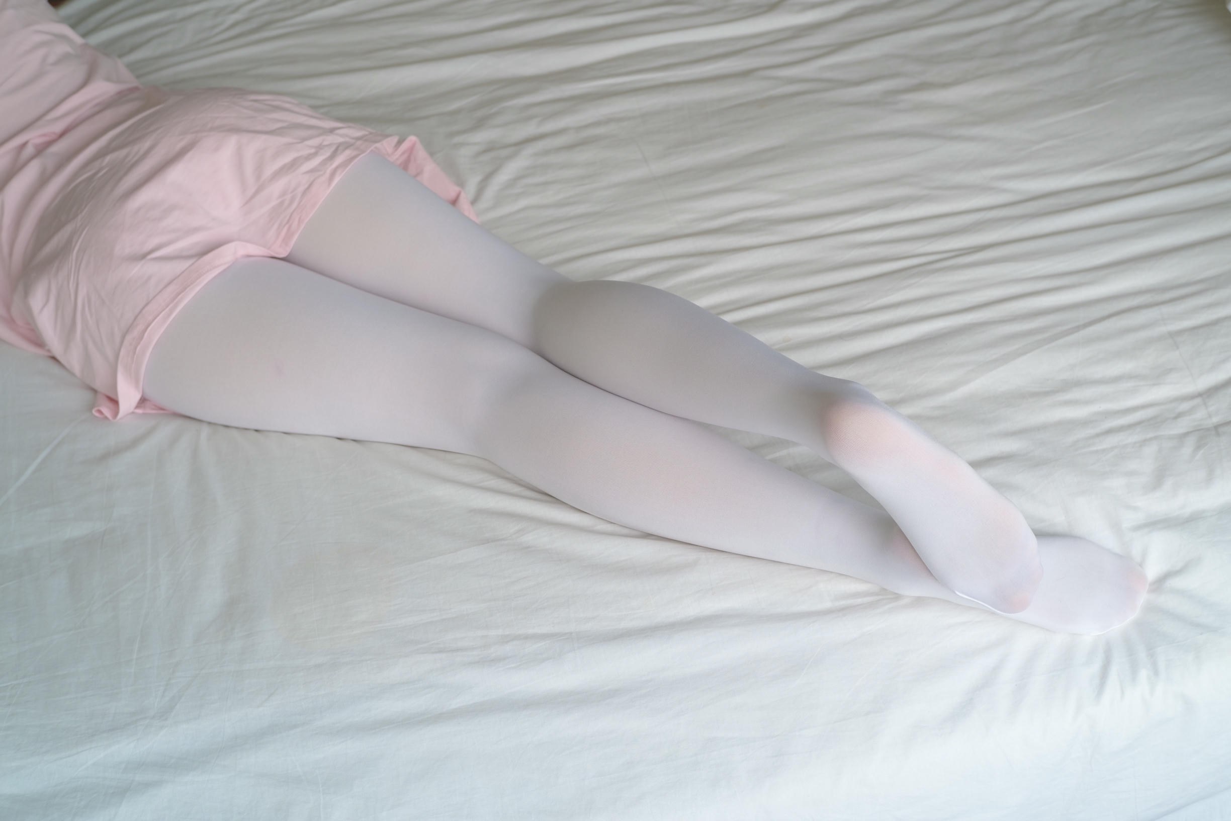 森萝财团 R15-035 粉红少女白丝美足 [108P-639MB]_第5集