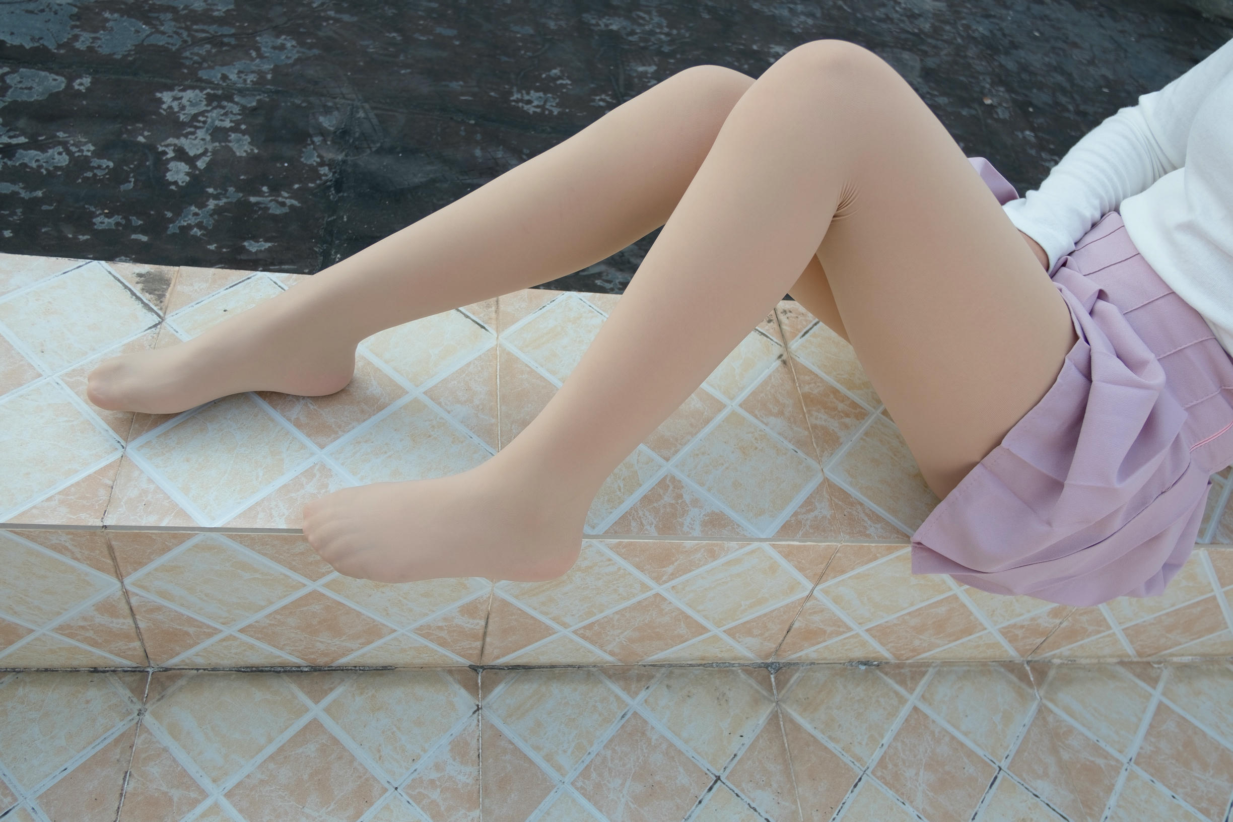 森萝财团 R15-038 肉丝大胸妹 [96P-606MB]_第3集