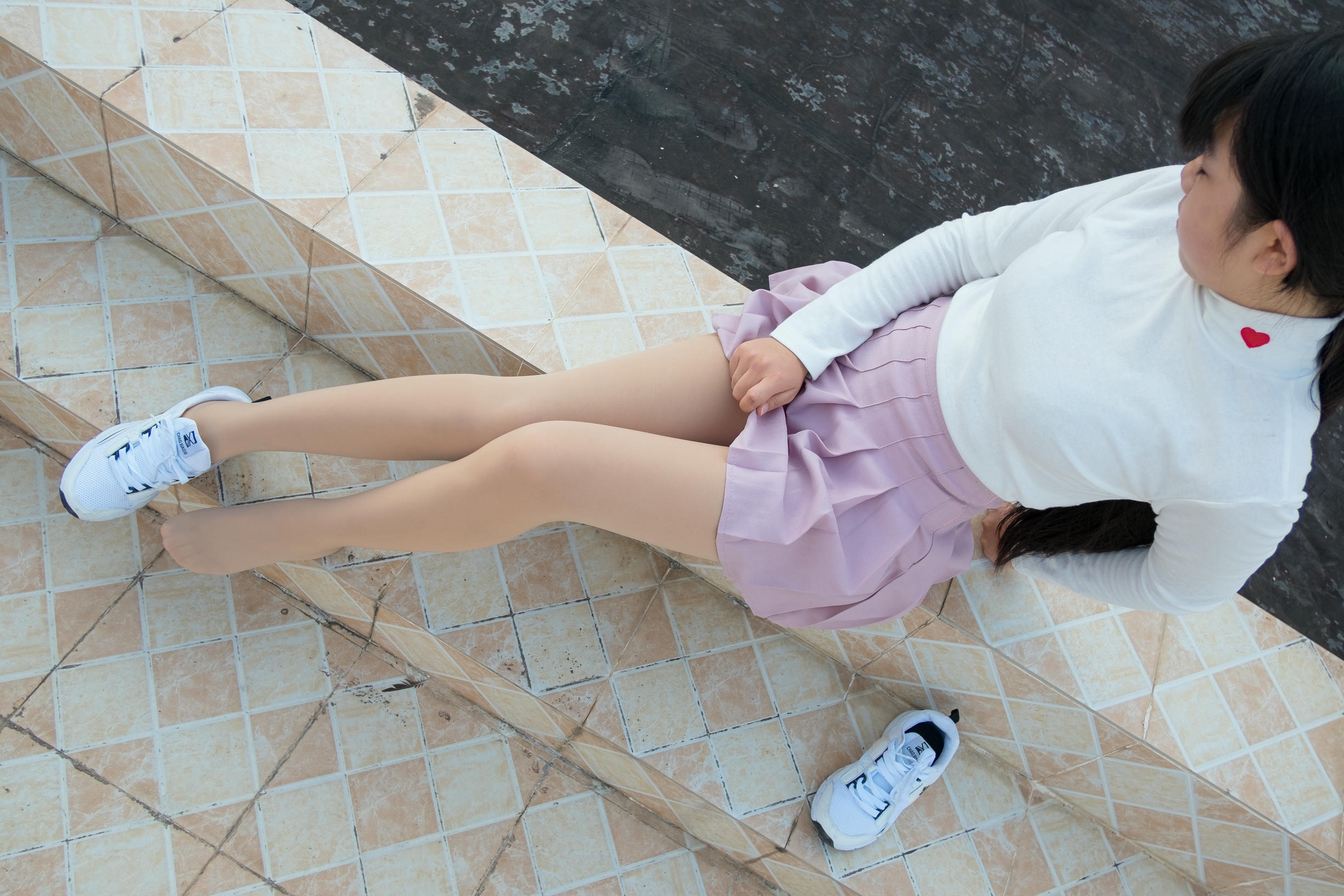 森萝财团 R15-038 肉丝大胸妹 [96P-606MB]_第4集