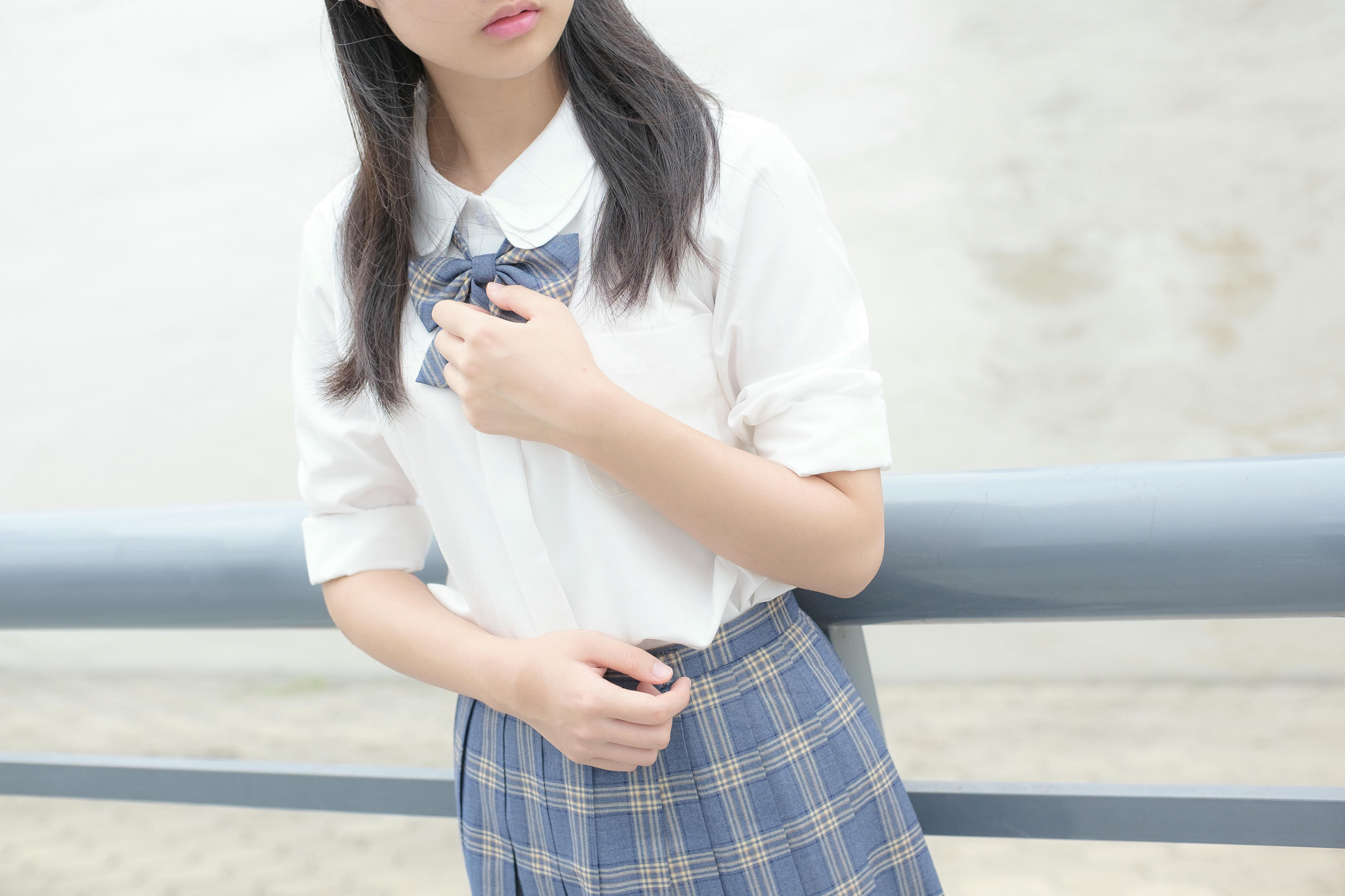 森萝财团 R15-039 百褶裙白丝美足 [88P-774MB]_第2集