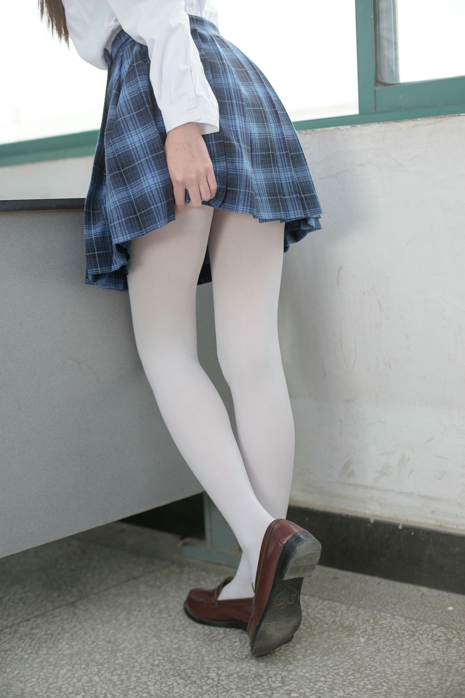 森萝财团 R15-044 白丝学妹 [94P-609MB]_第2集