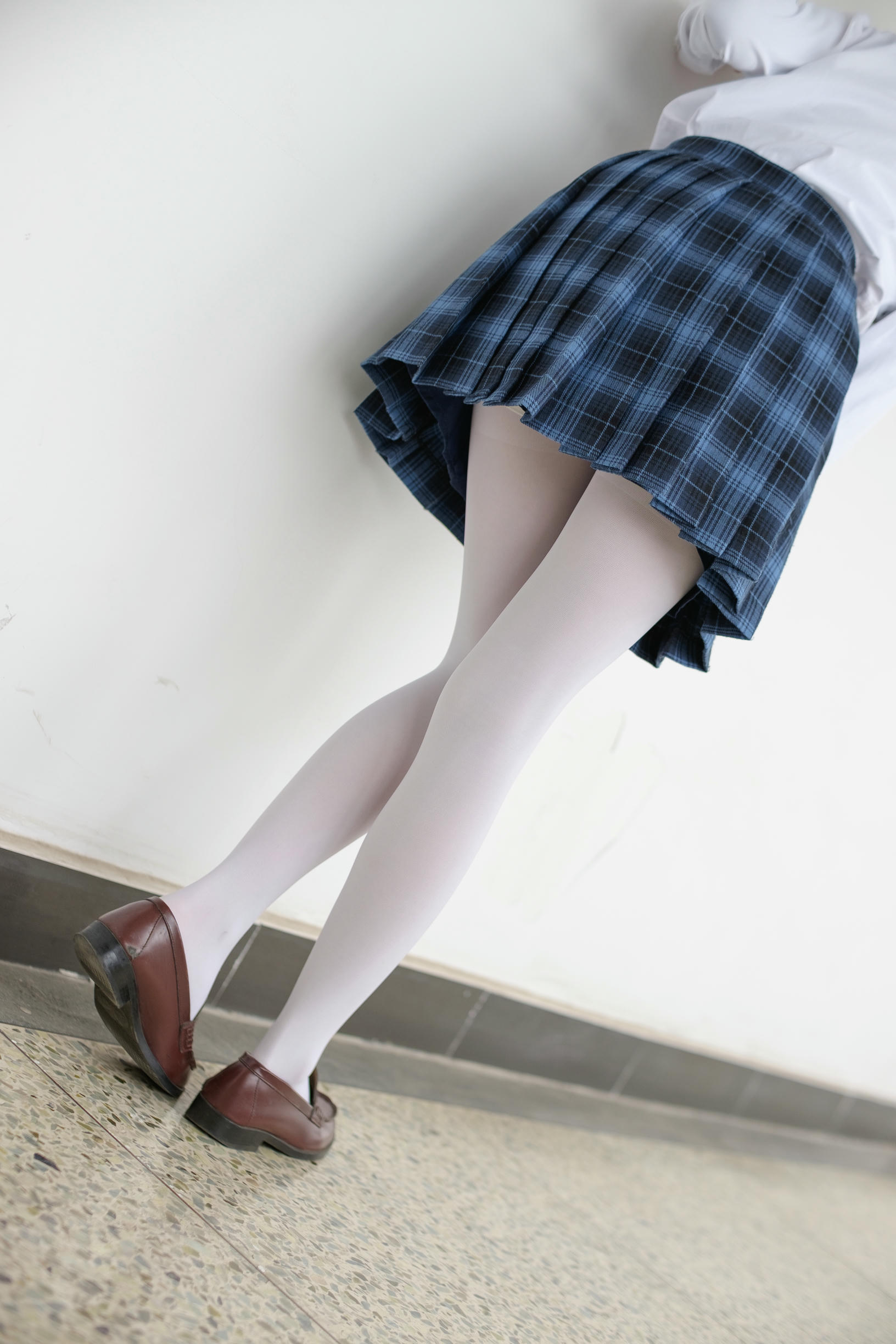 森萝财团 R15-044 白丝学妹 [94P-609MB]_第2集