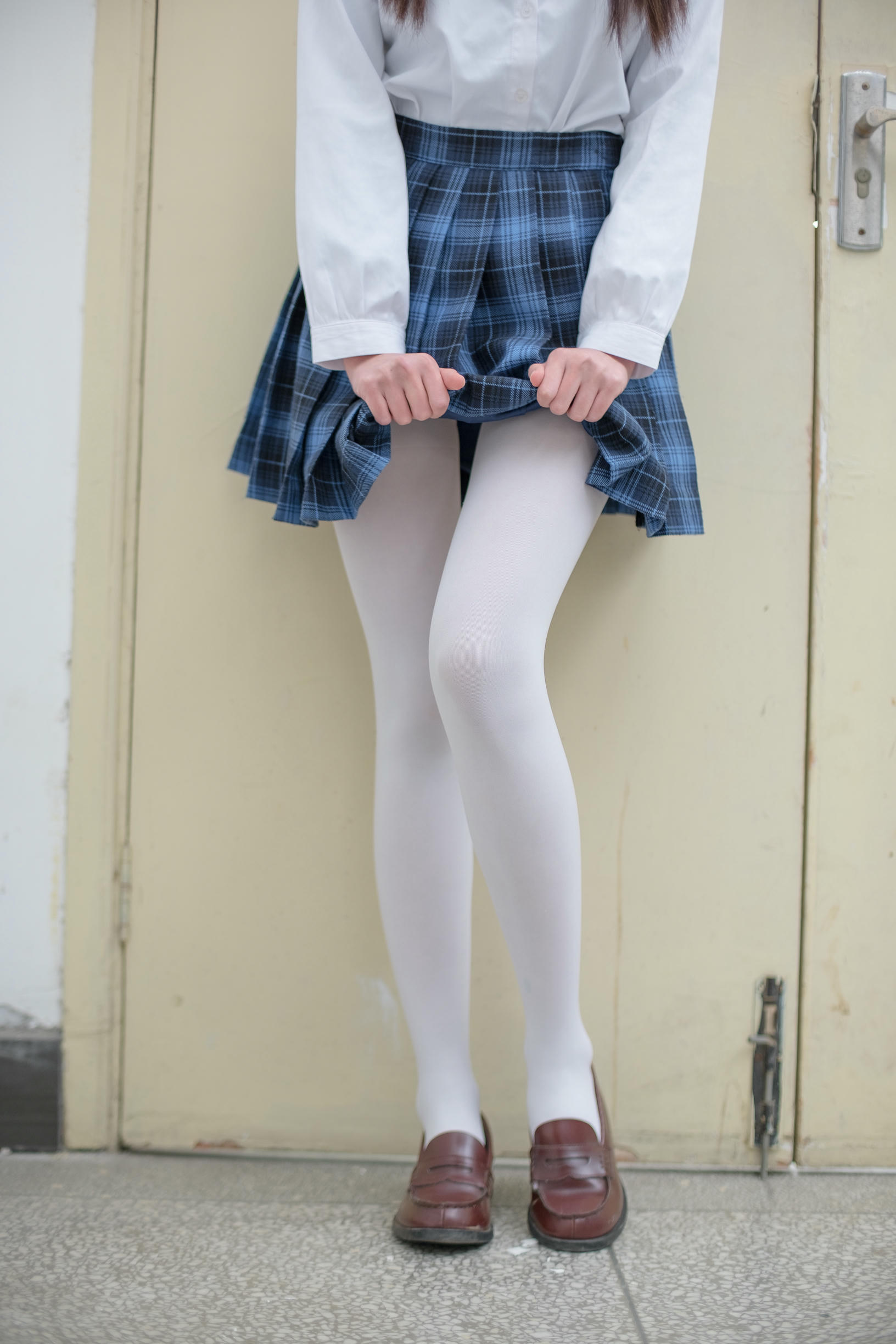 森萝财团 R15-044 白丝学妹 [94P-609MB]_第3集
