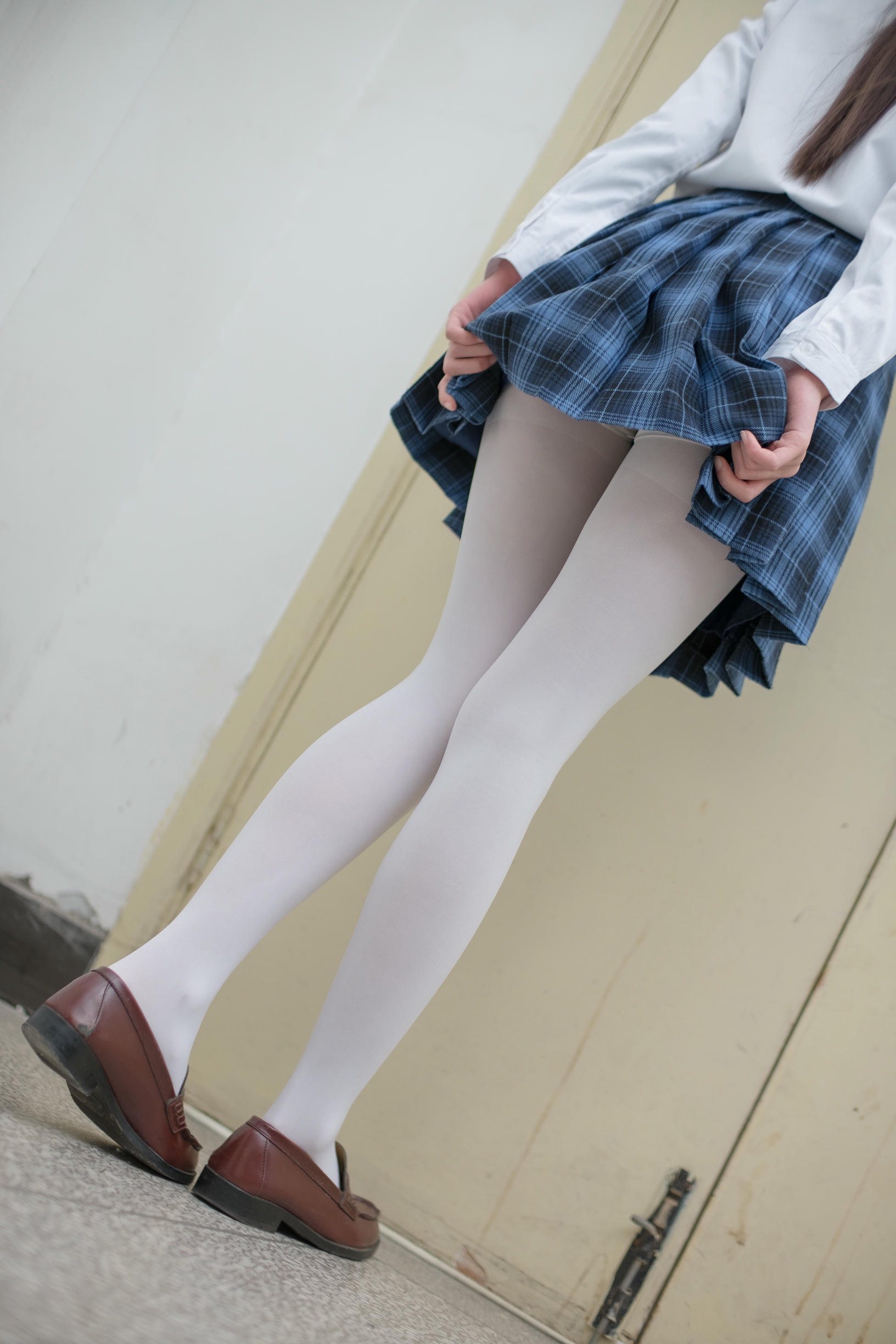森萝财团 R15-044 白丝学妹 [94P-609MB]_第4集