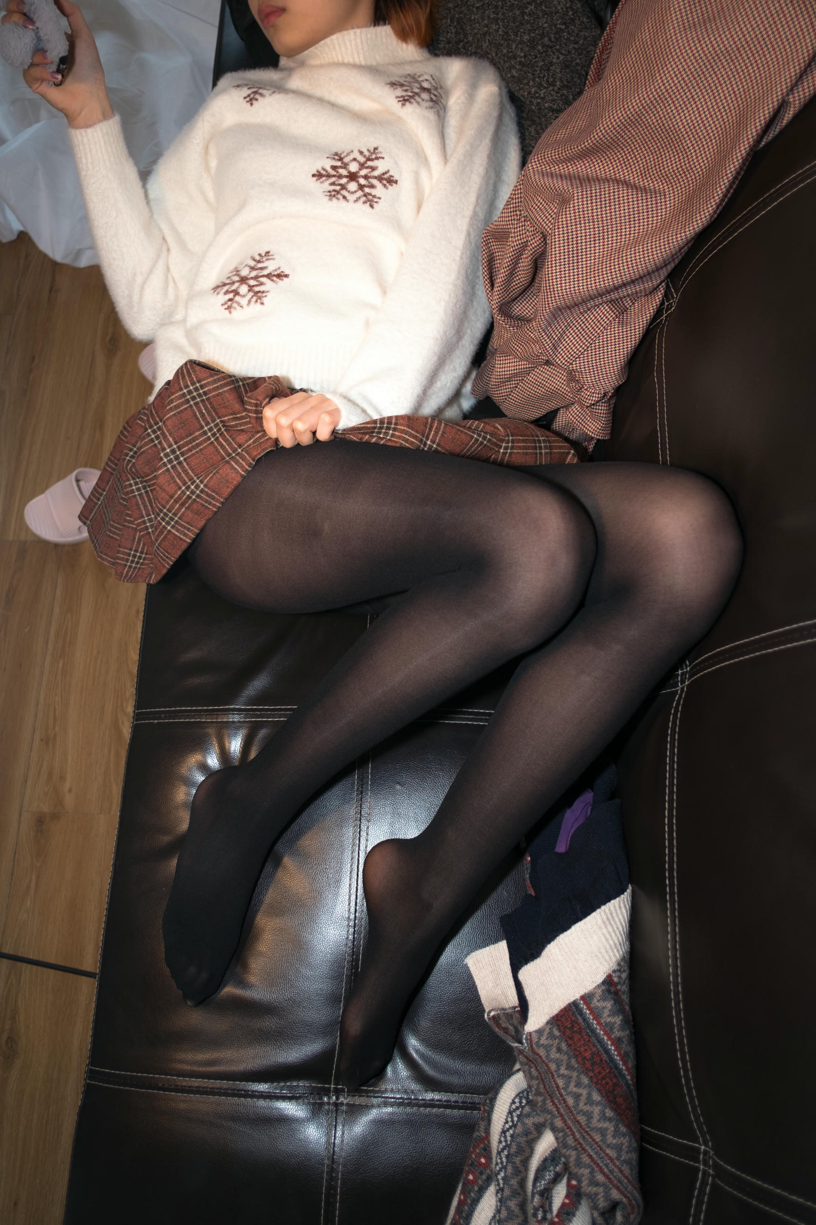 森萝财团 R15-049 黑丝妹妹秀美足 [152P-947MB]_第5集
