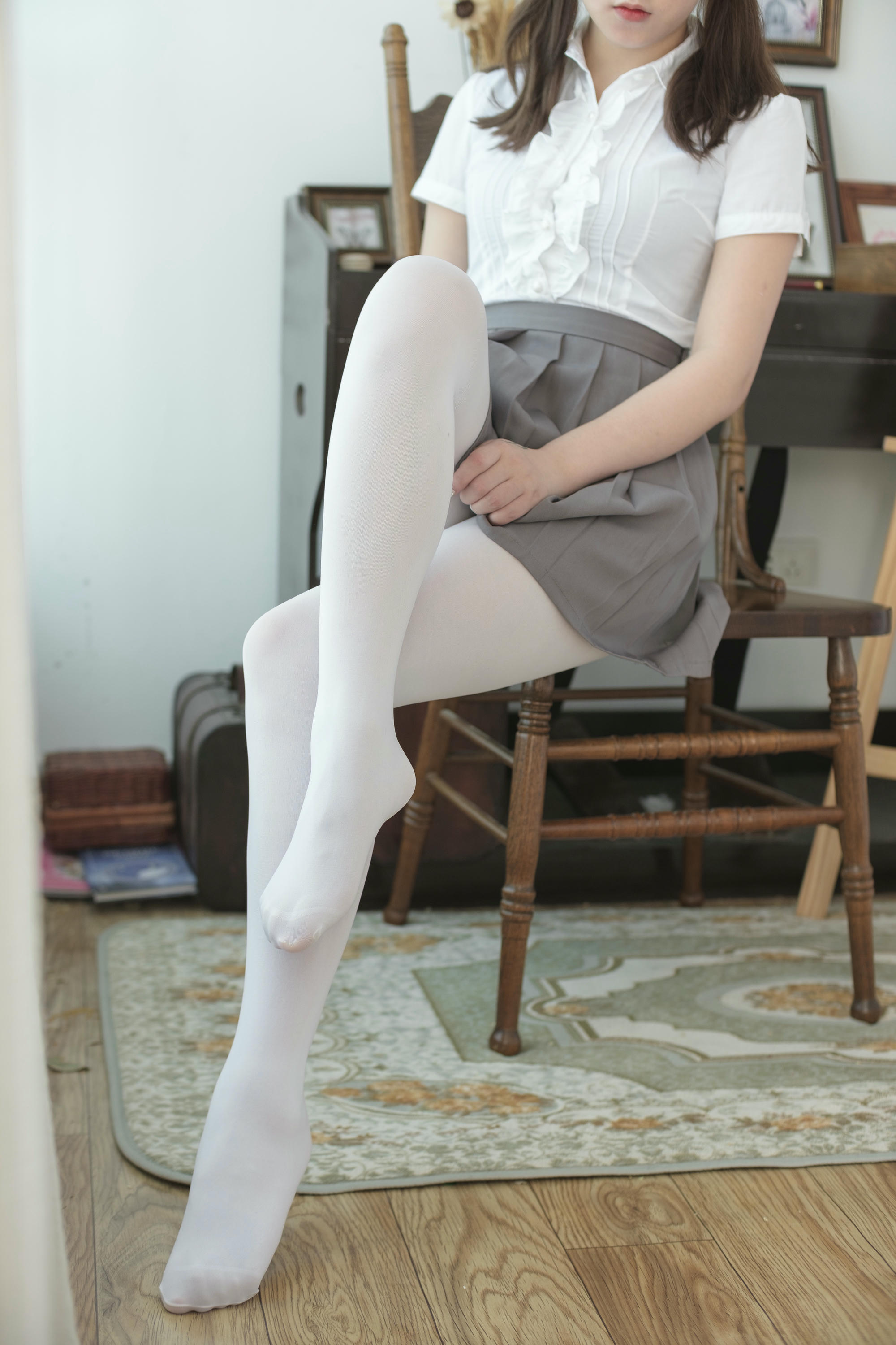 森萝财团 BETA-020 白丝美少女 [71P-828MB]_第1集