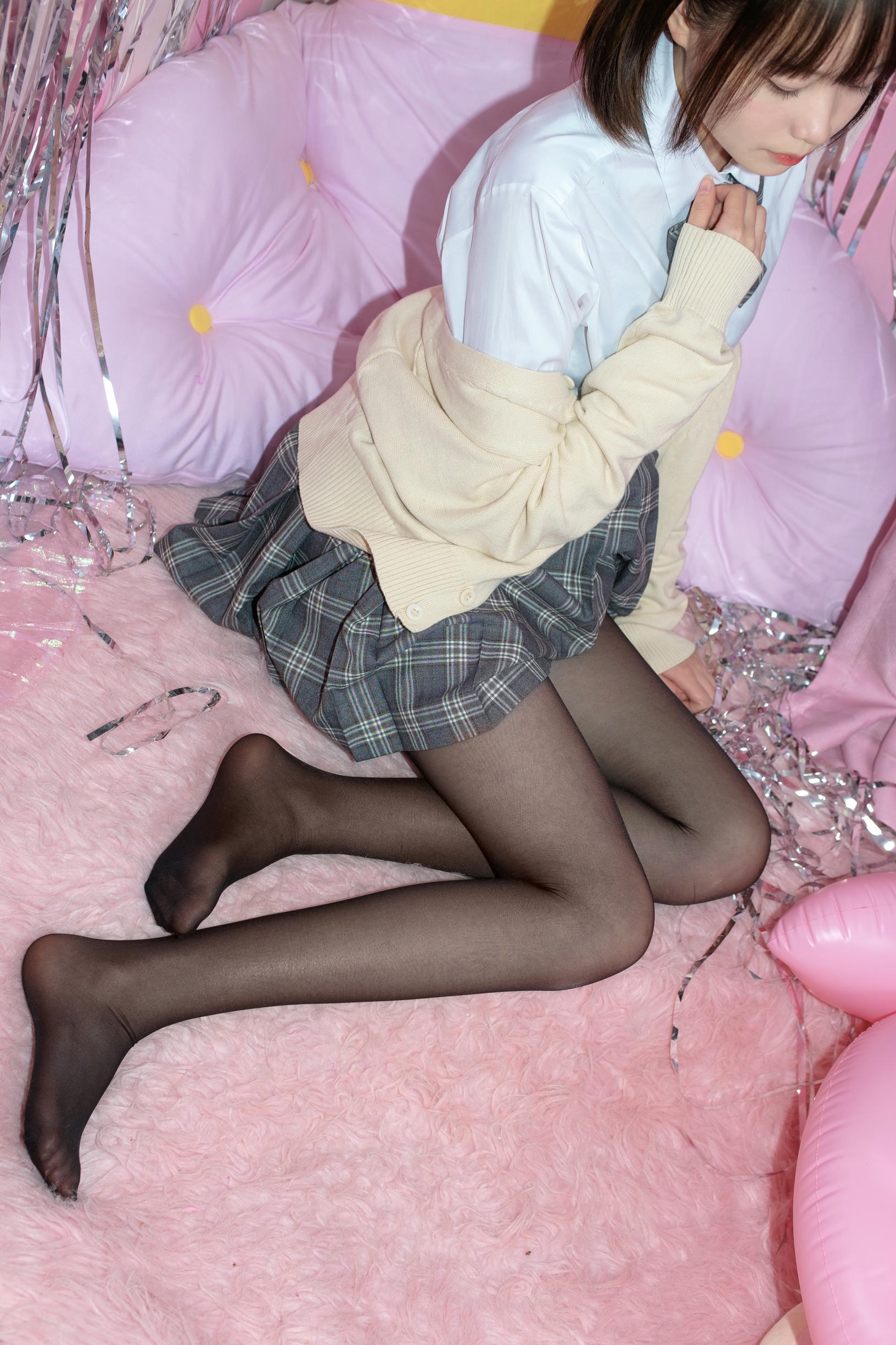 森萝财团 SSR-008 黑丝妹妹的闺房 [75P-619MB]_第4集