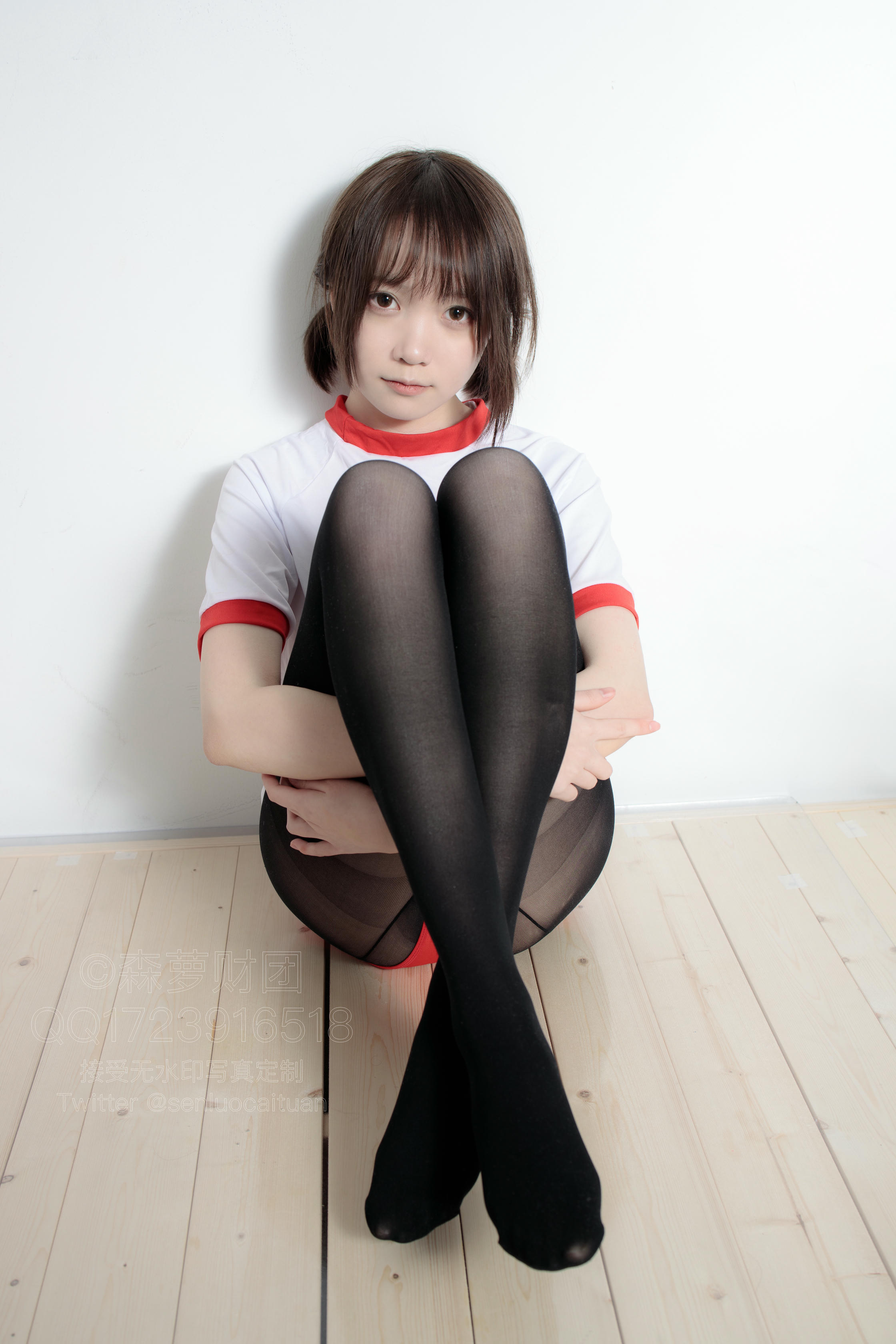 森萝财团 WTMSB-001 红色布鲁马50D黑丝 [149P1V-2.27GB]_第6集