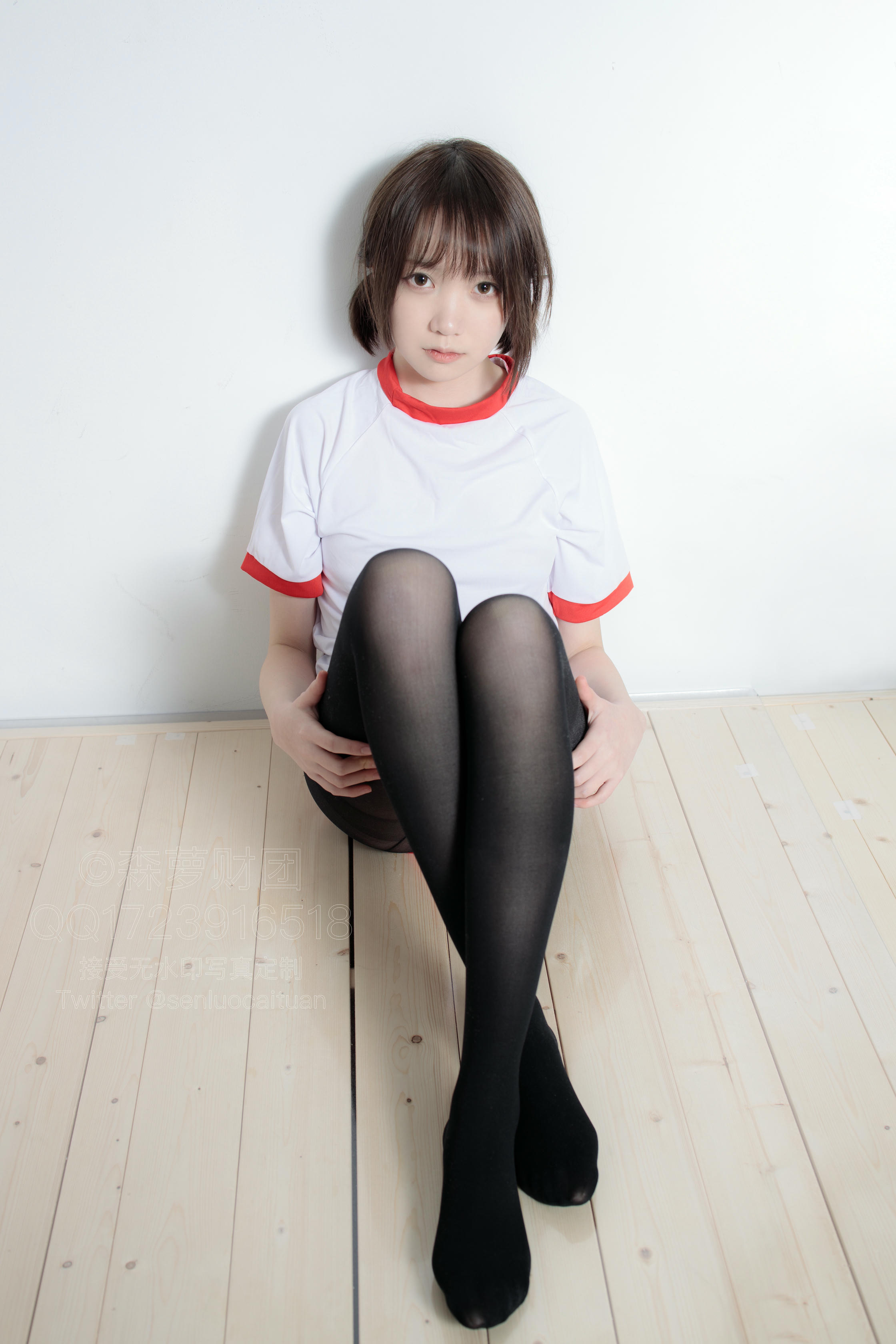 森萝财团 WTMSB-001 红色布鲁马50D黑丝 [149P1V-2.27GB]_第6集