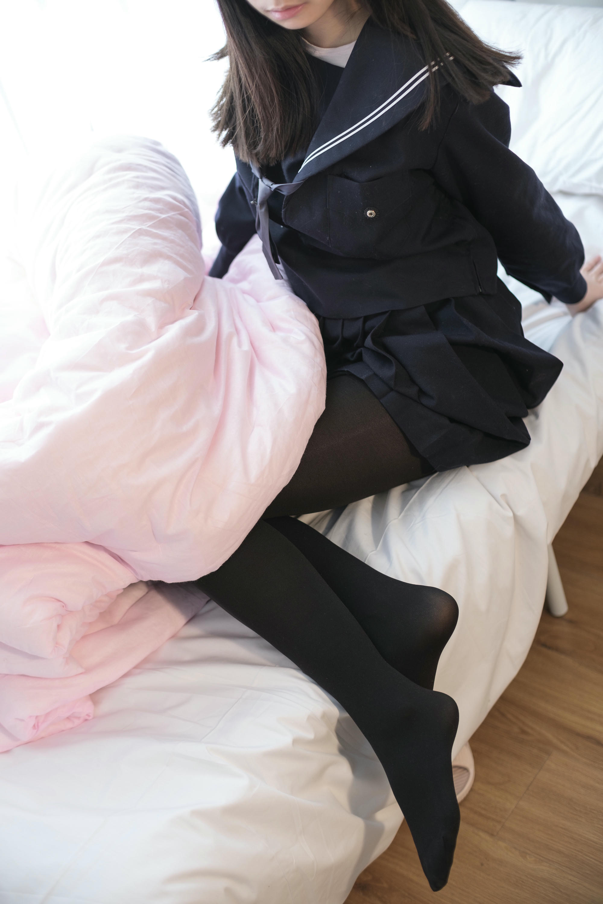 森萝财团 X-004 黑色·丝足 [127P1V-1.61GB]_第1集